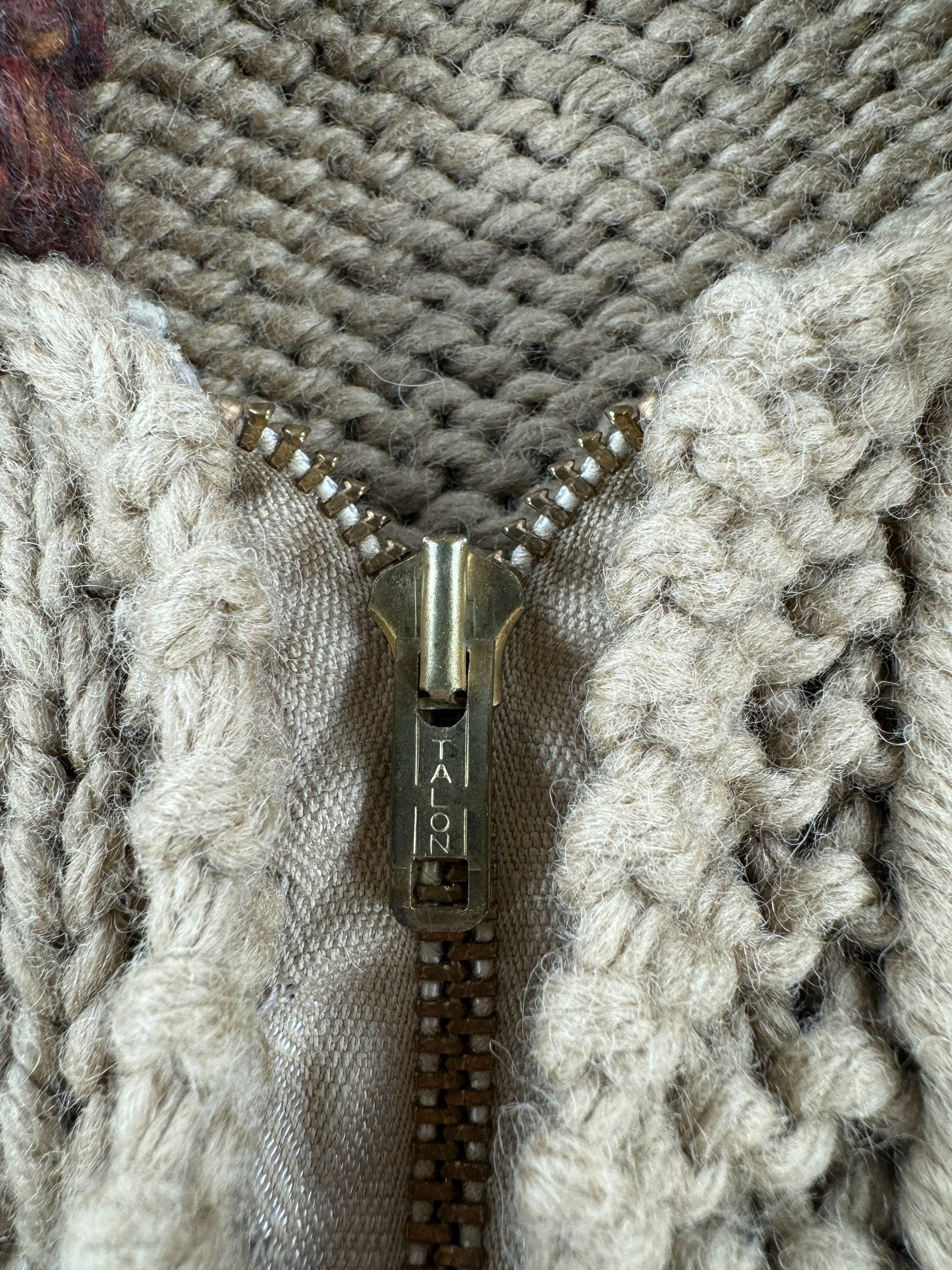 Zipper on Vintage Moose Cowichan Style Sweater SZ XS