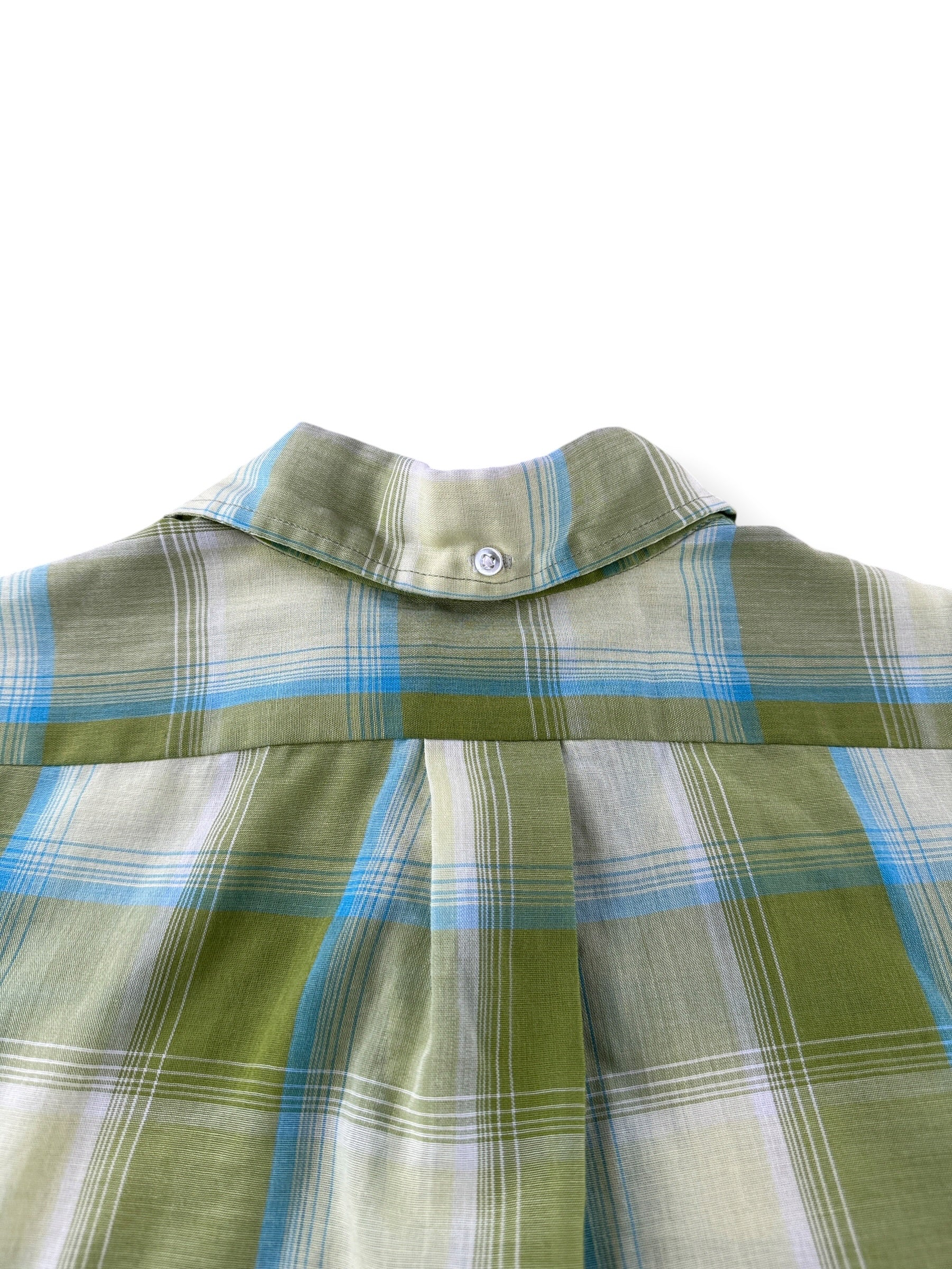 Back collar on Vintage 60s Towncraft Green Plaid SS Button Up Shirt SZ M