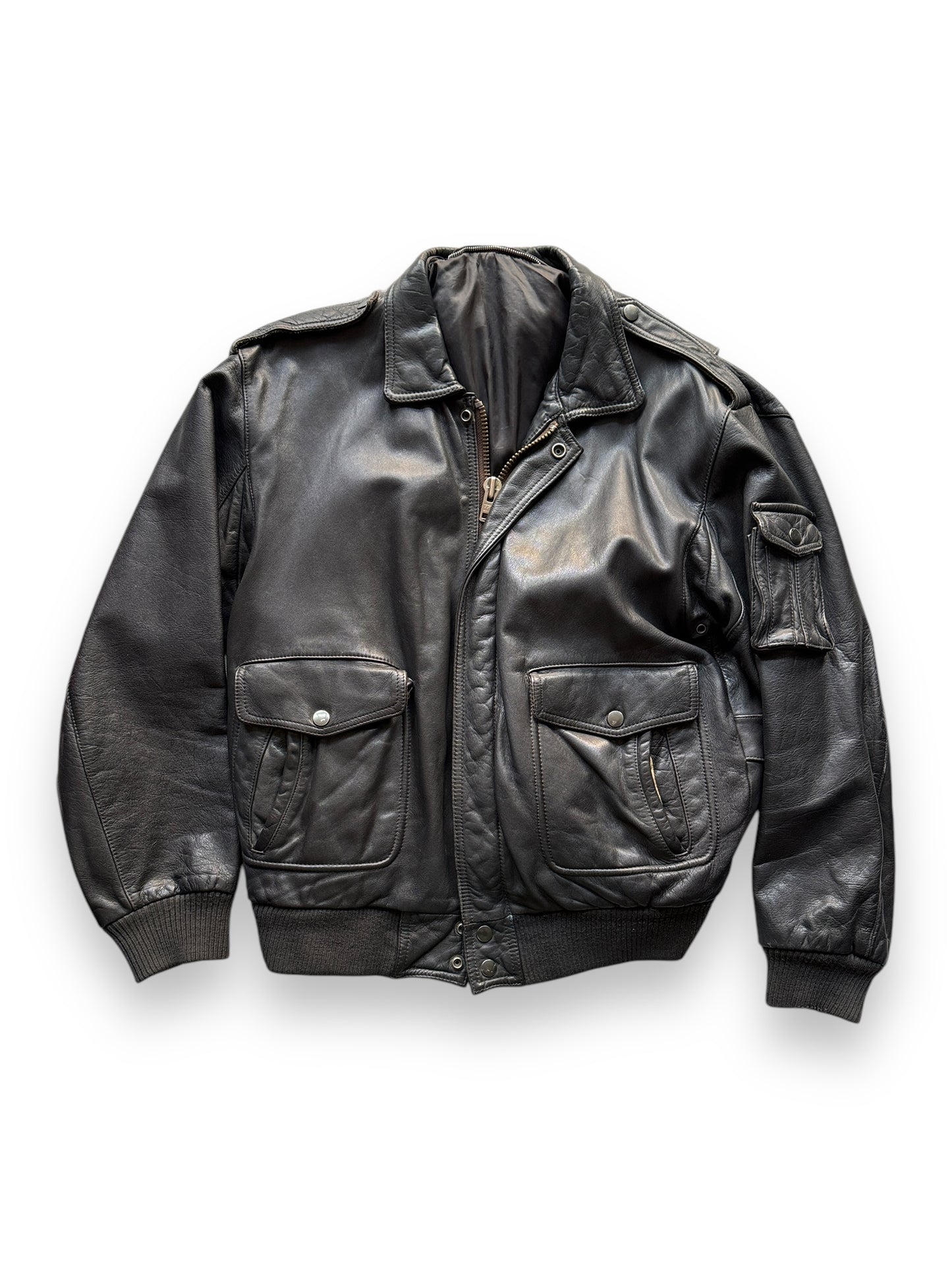 Front View of Vintage Unbranded A-2 Style Leather Jacket SZ M