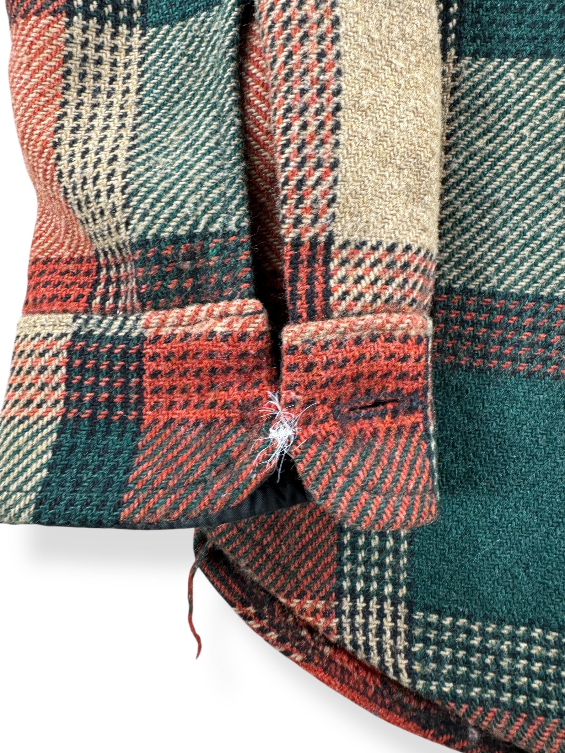 Missing Button on Vintage Unbranded CPO Flannel SZ S
