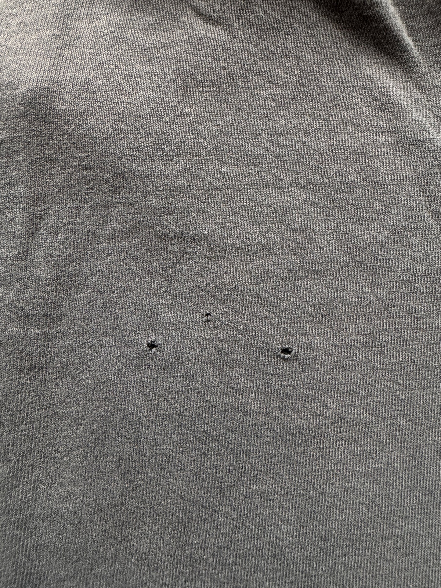 pinholes on back of Vintage 80's Santa Cruz Skateboards Tee SZ L