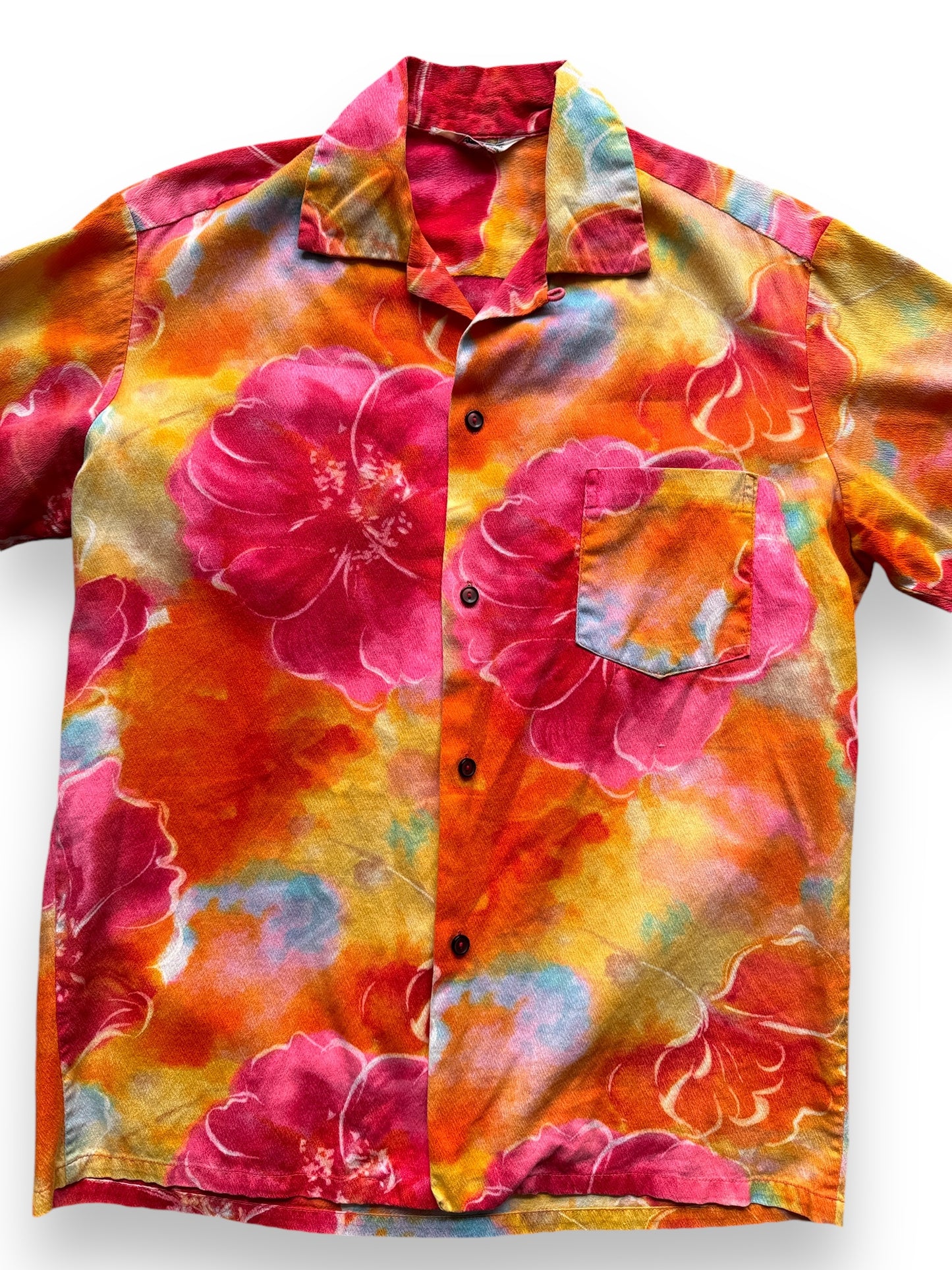 front close up of Vintage Lauhala Barkcloth Aloha Shirt SZ M