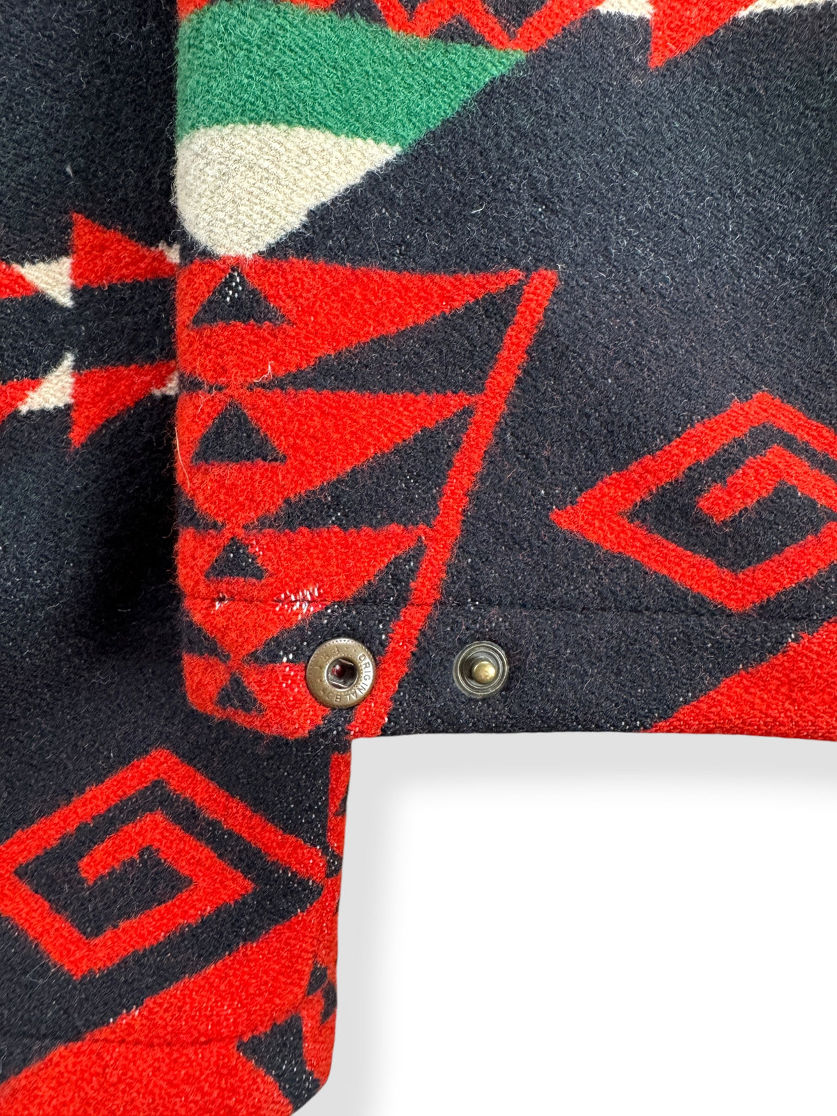 Cuff Synch buttons on sleeve of Vintage 1990s Aztec Pendleton Jacket SZ L