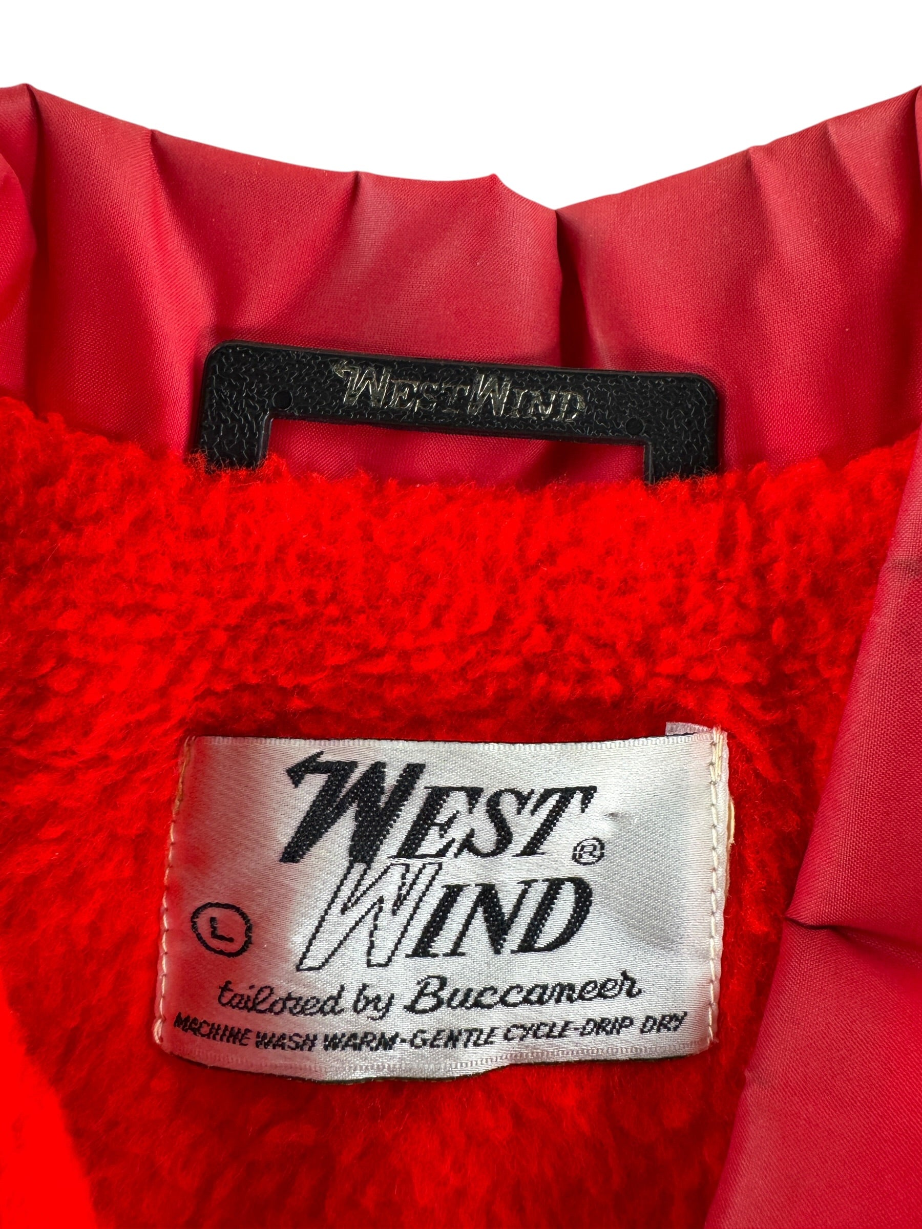 Label on Vintage Totem Yacht Club Tacoma WA Jacket SZ L