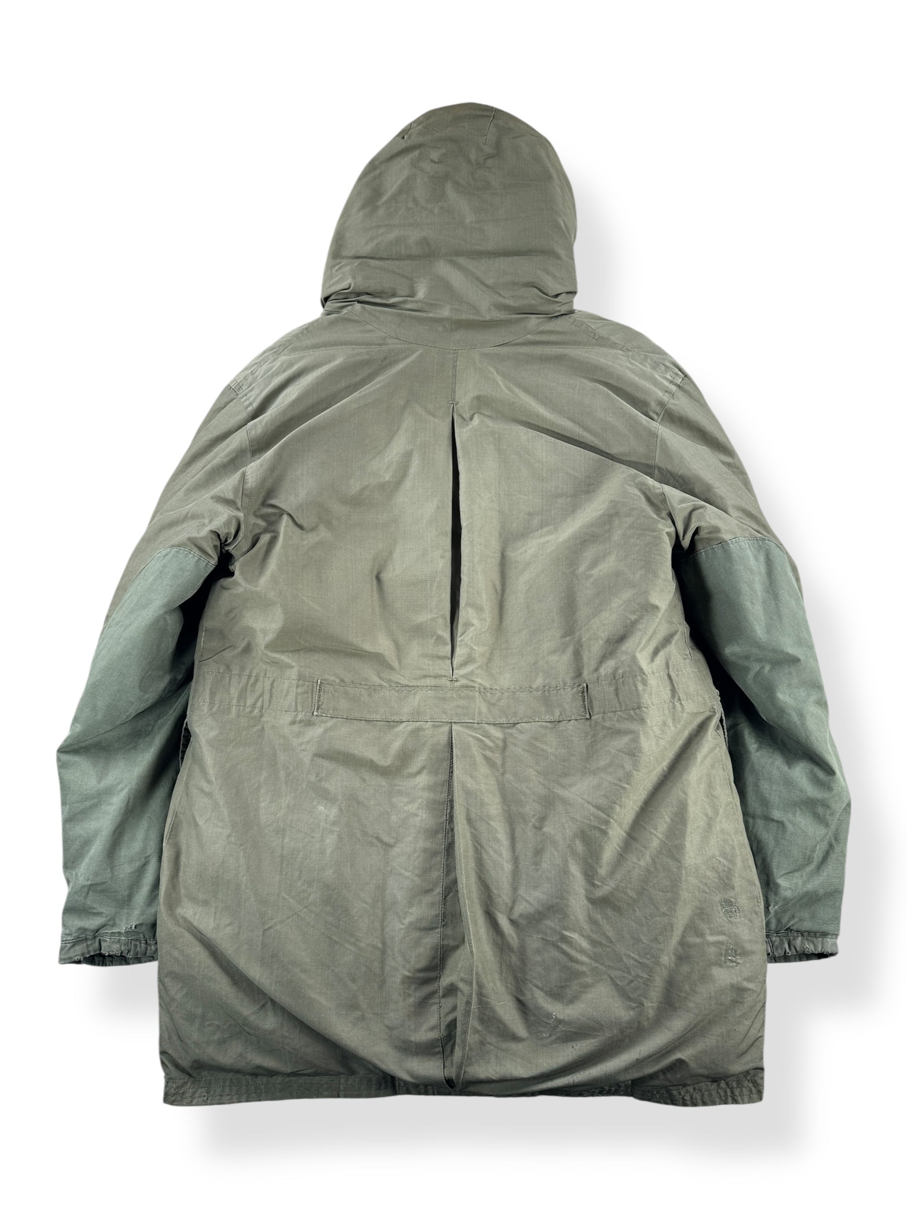 Back of Vintage Eddie Bauer Down Blizzard Proof Green Parka SZ M