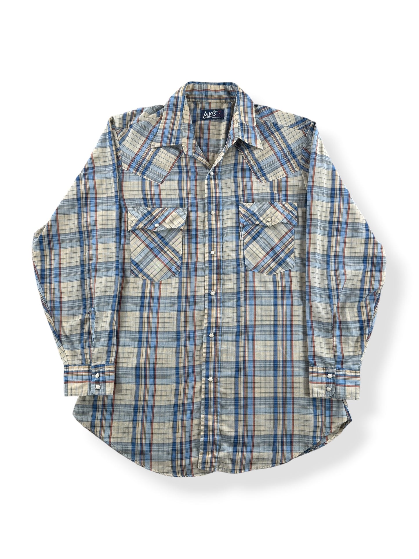 Front of Vintage Levi's Plaid Pearlsnap SZ L