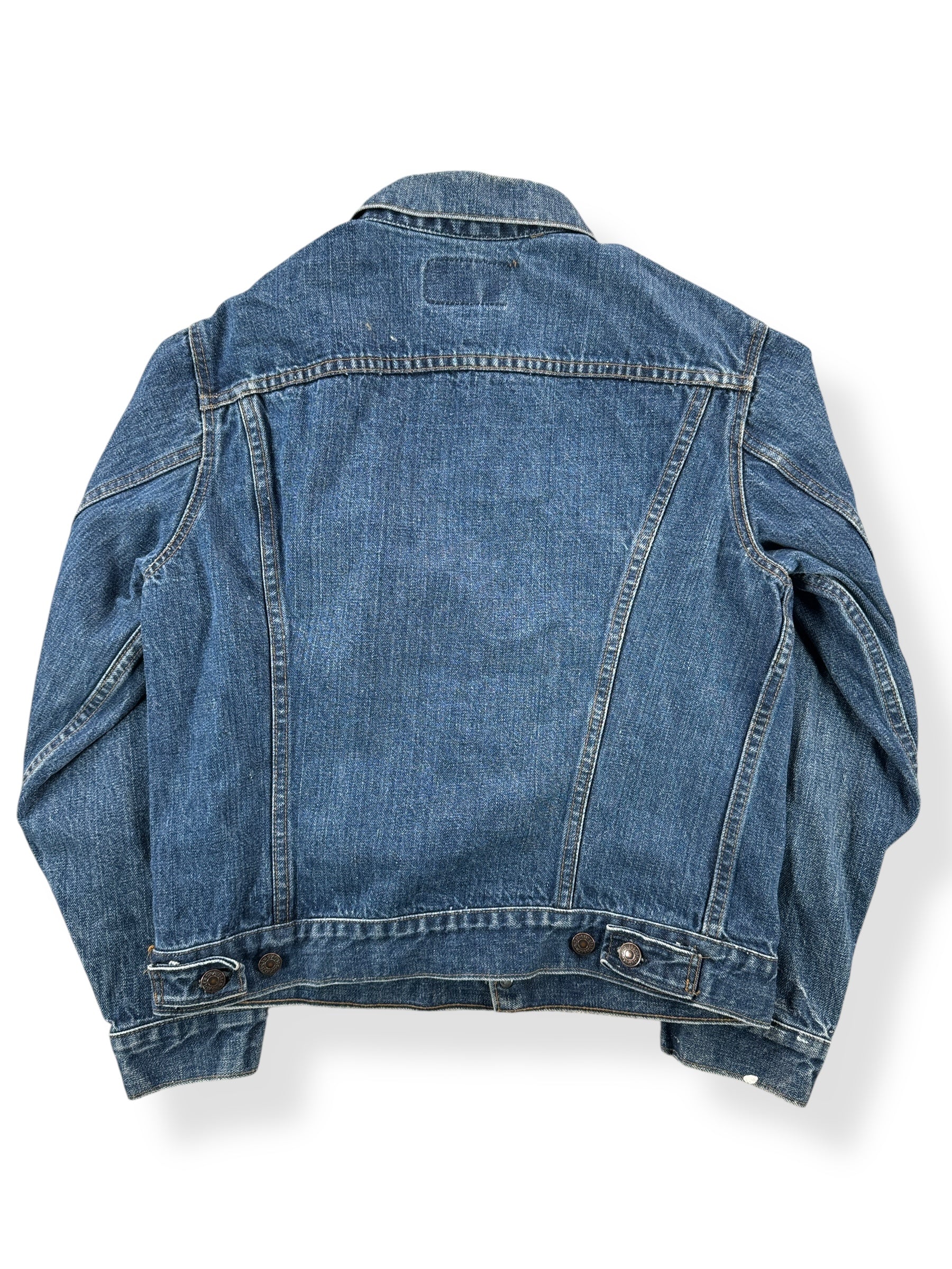 Back of Vintage Dark Levis 2-Pocket Trucker Jacket SZ M