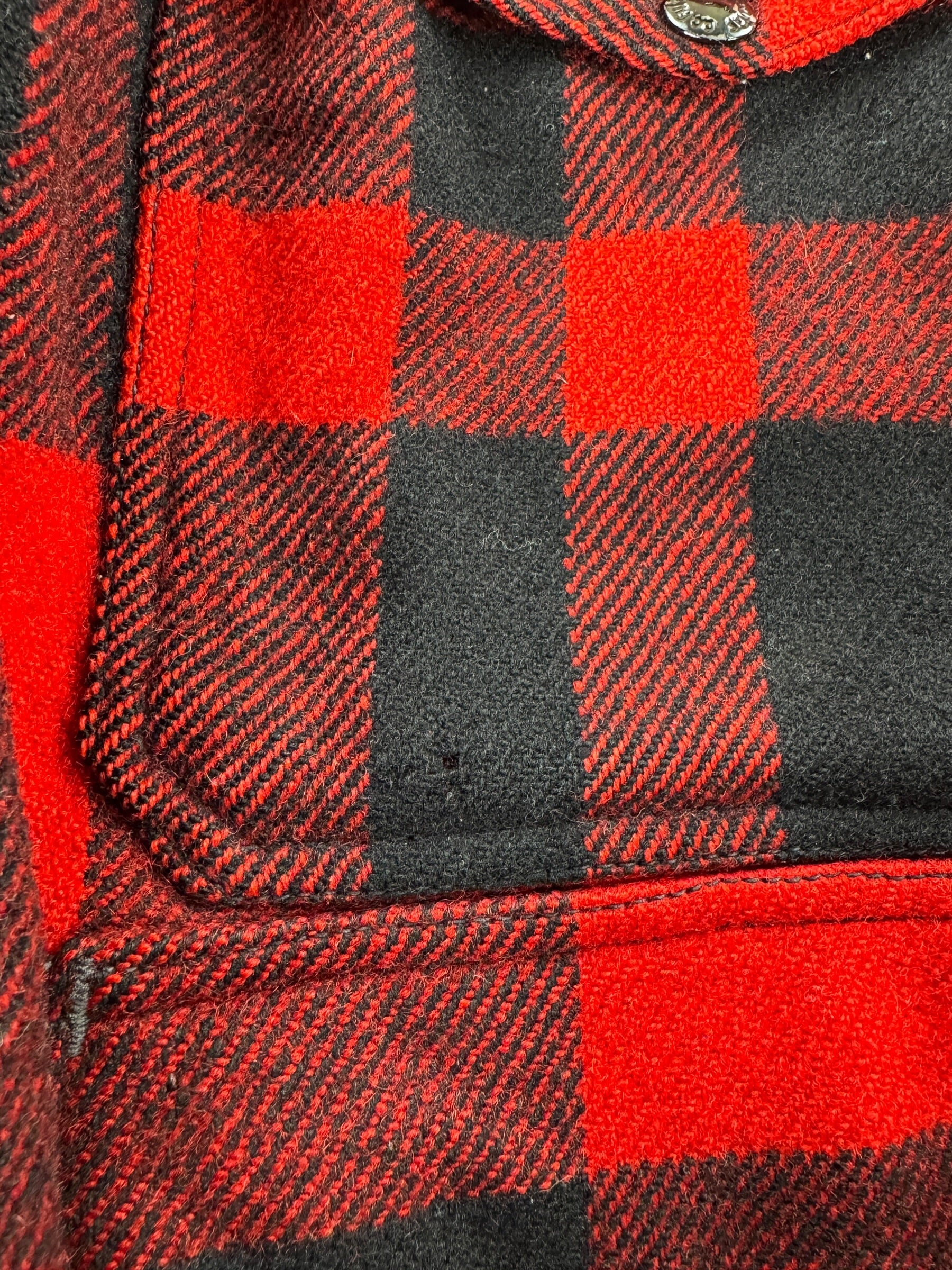 Wear of Vintage 60s Era Filson Red And Black Mackinaw Cruiser Jacket SZ 38