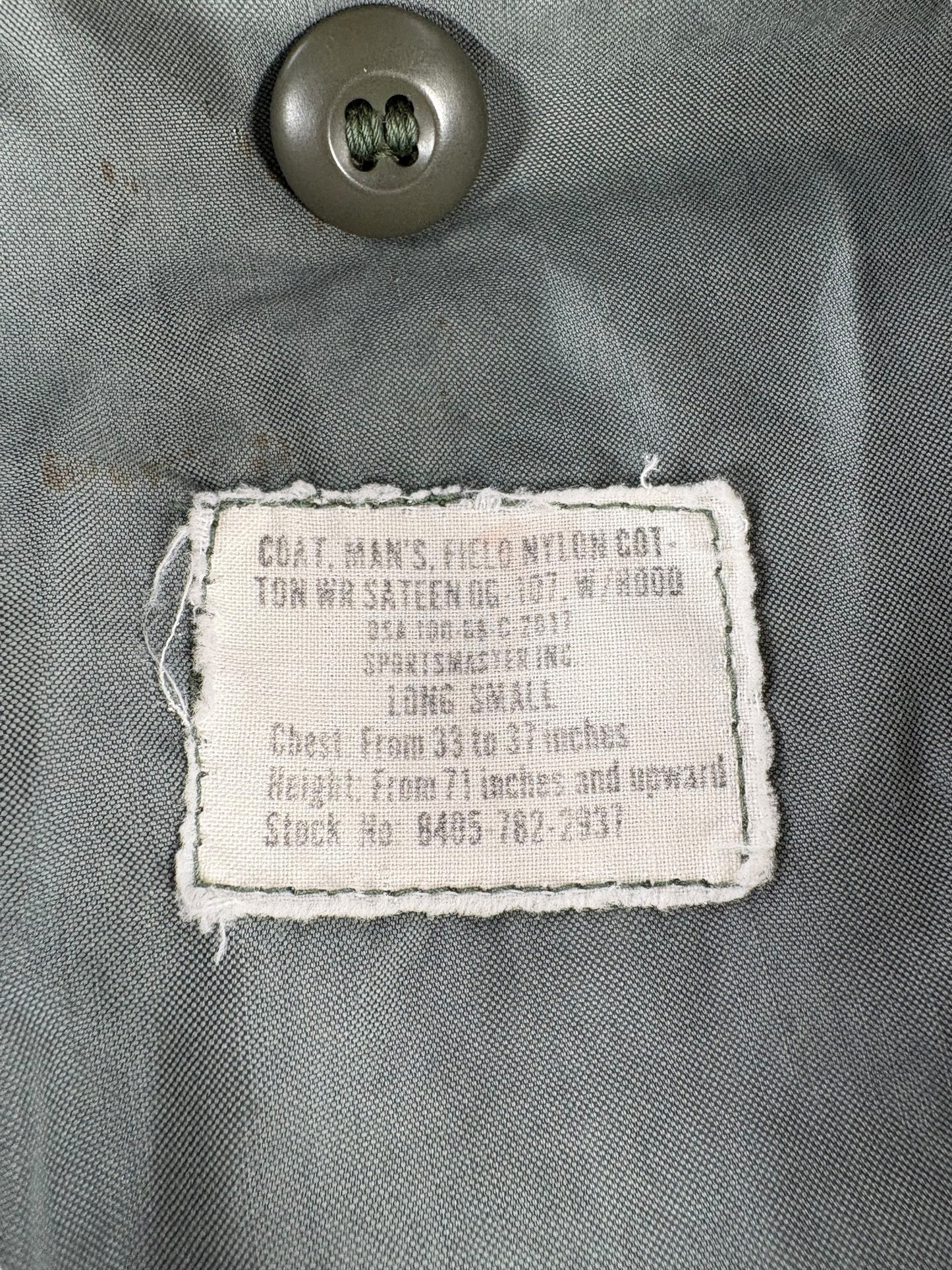 Label on Vintage M65 Field Jacket W/ Paint Splatters SZ M