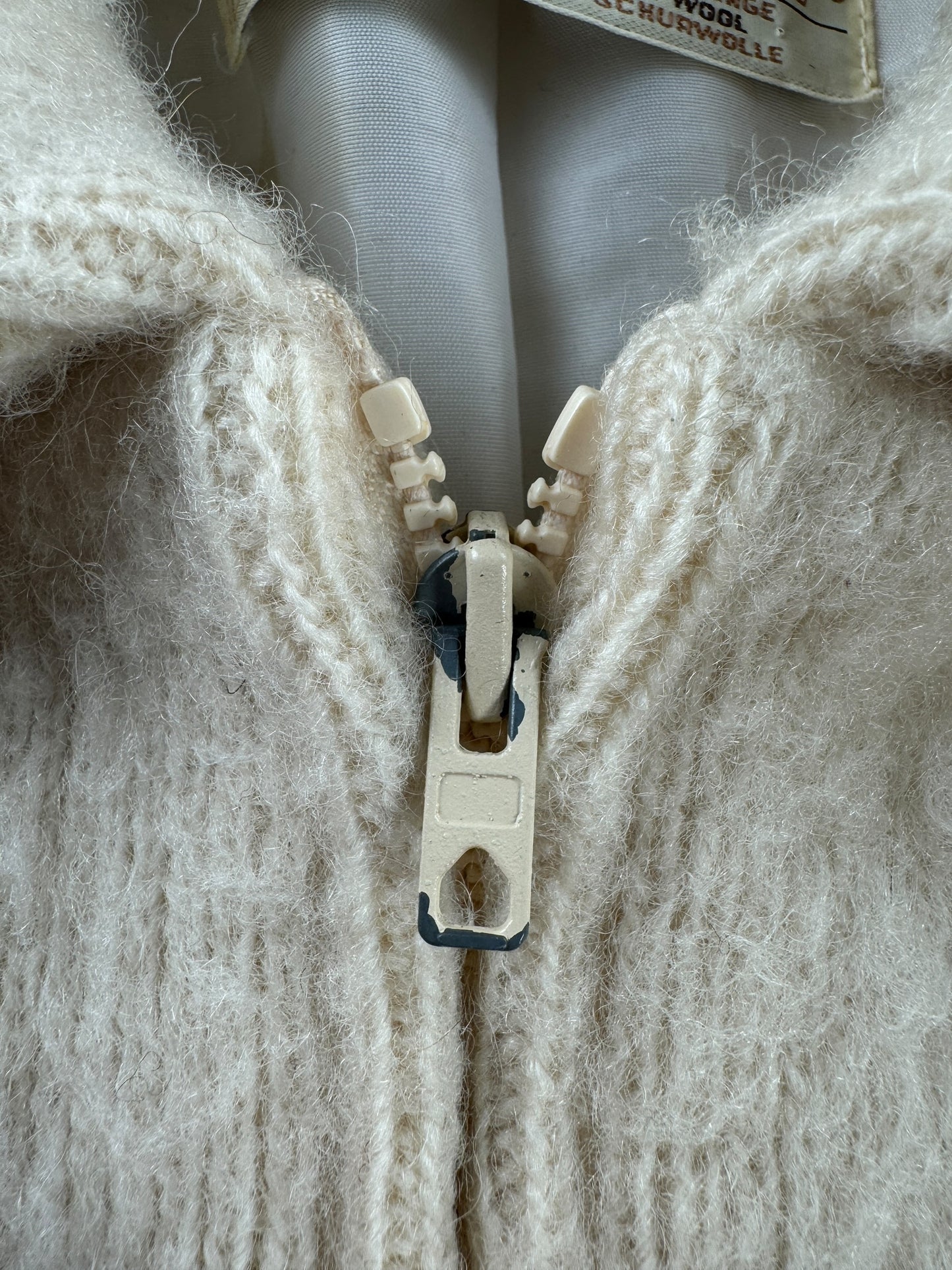 Zipper on Vintage Lined Icelandic Wool Zip Up Sweater SZ S