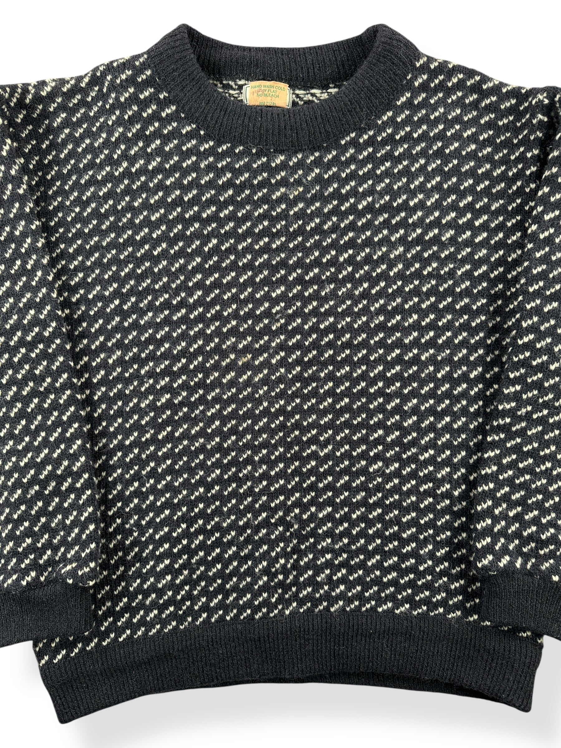 Front Close Up of Vintage Men's LL Bean Birdseye Sweater Black & White SZ L