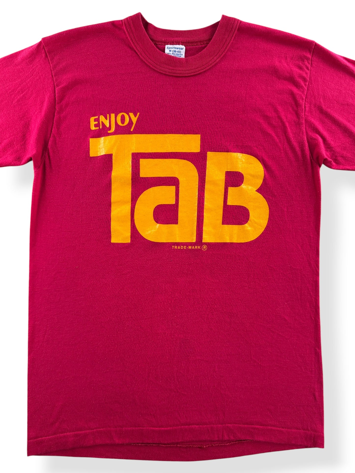 Close-up of Vintage 1970s Tab Tee SZ M (Fits S)