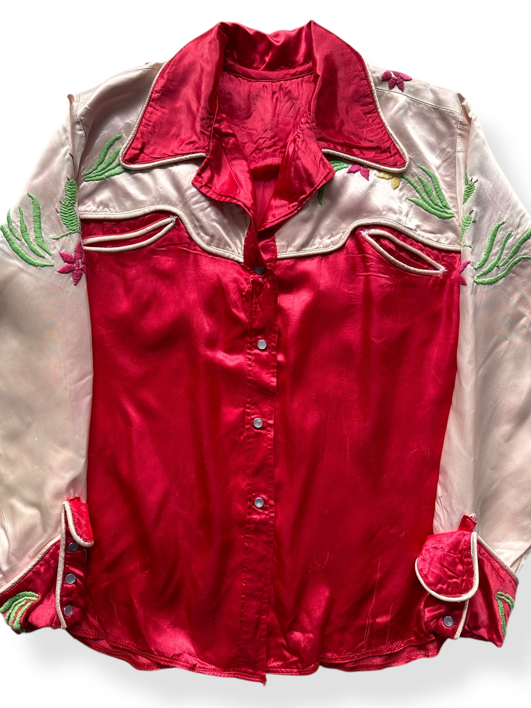Front Close Up of Vintage Homemade Red Silk Souvenir Pearlsnap SZ M