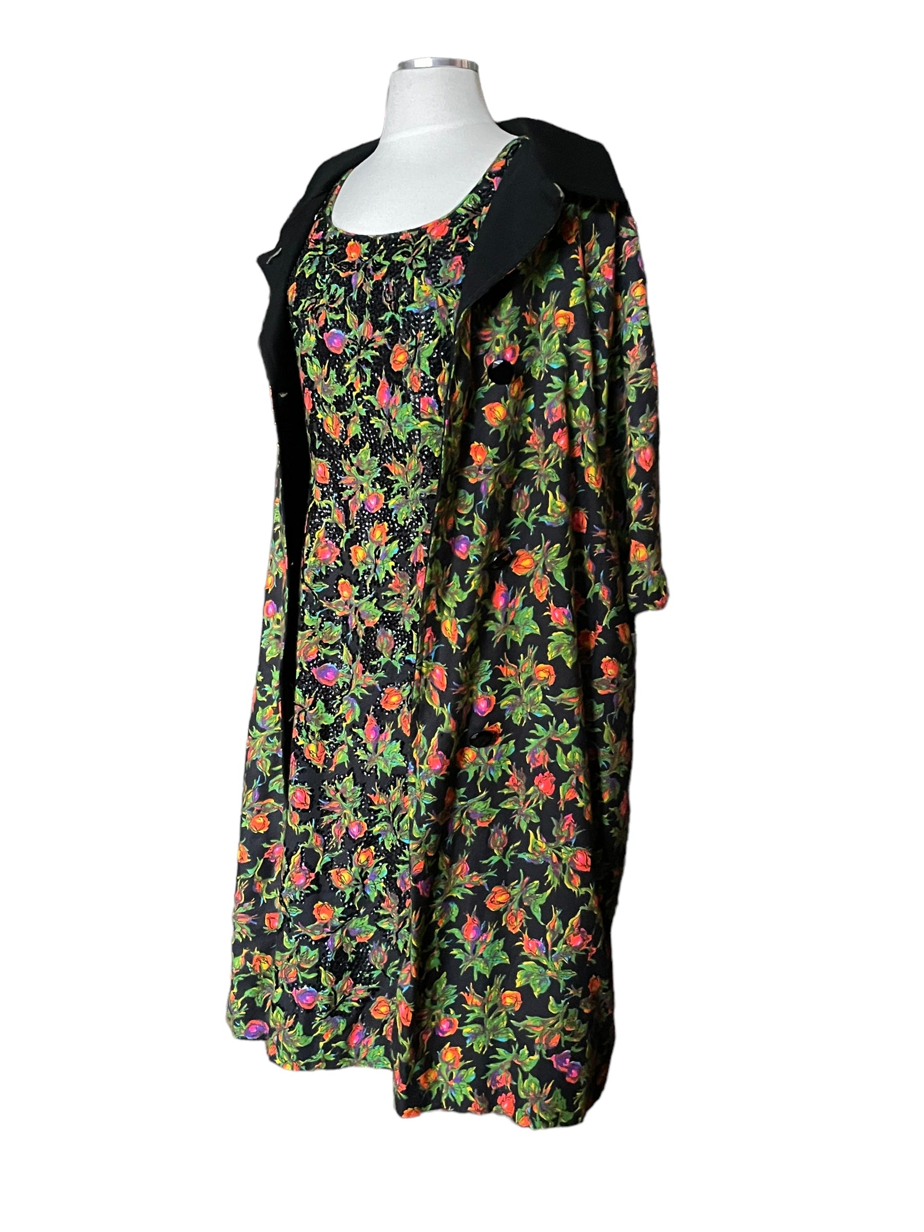 Dress and coat side view of Vintage 1960s Vogue Couturier Dress and Coat SZ M |  Barn Owl Vintage Dresses| Seattle Vintage Dresses