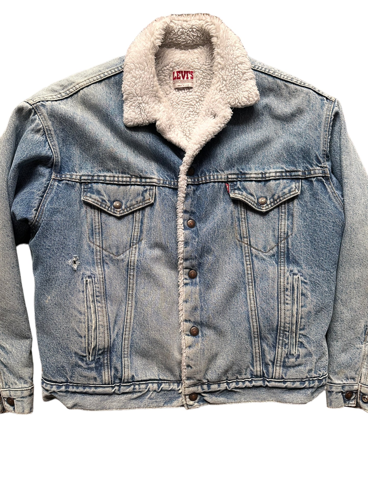 Front Detail on Vintage Levis Sherpa Type III Denim Jacket SZ L | Vintage Denim Workwear Seattle | Barn Owl Seattle