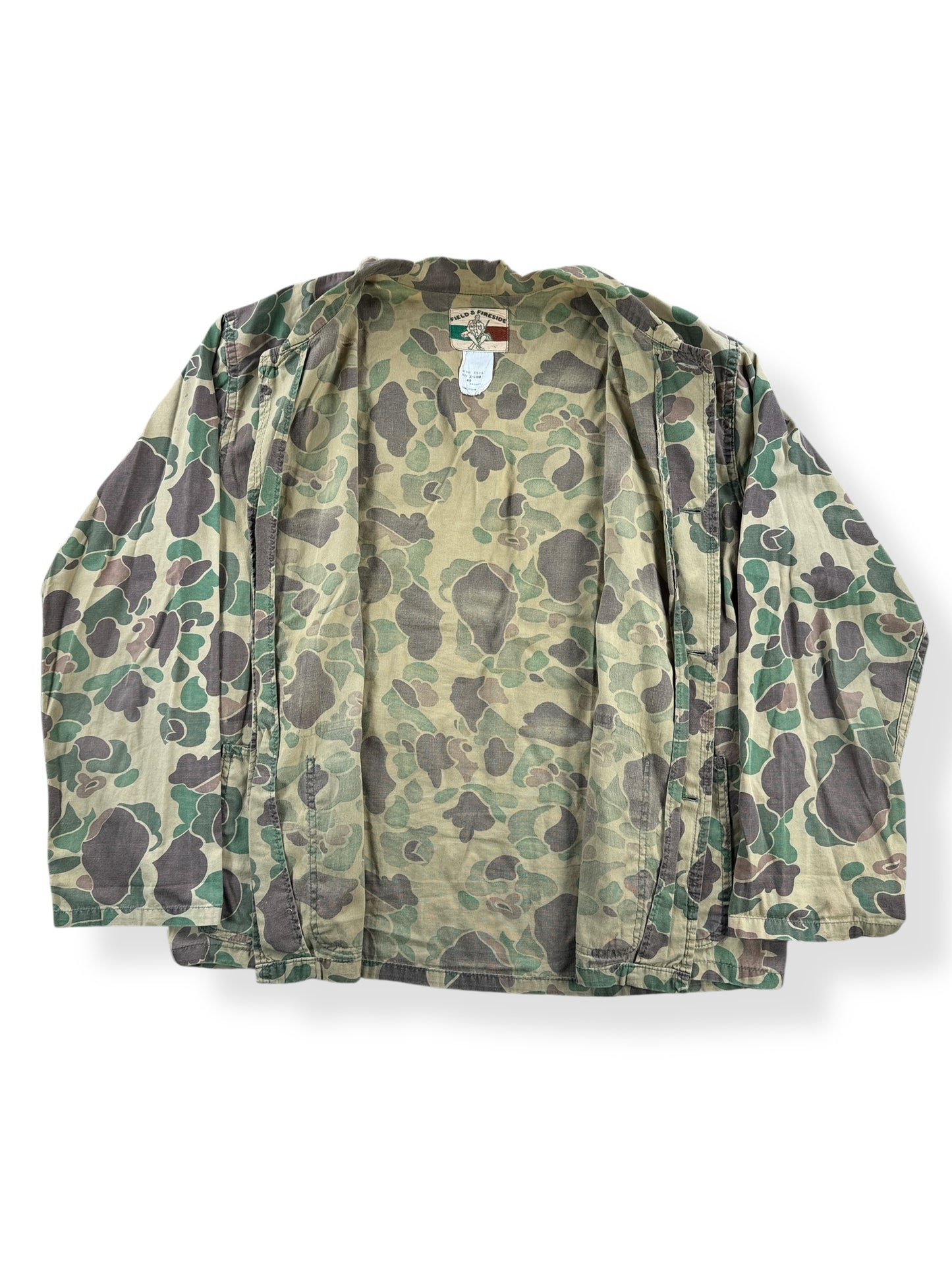 Inside of Vintage Duck Camo Chore Shirt SZ XL