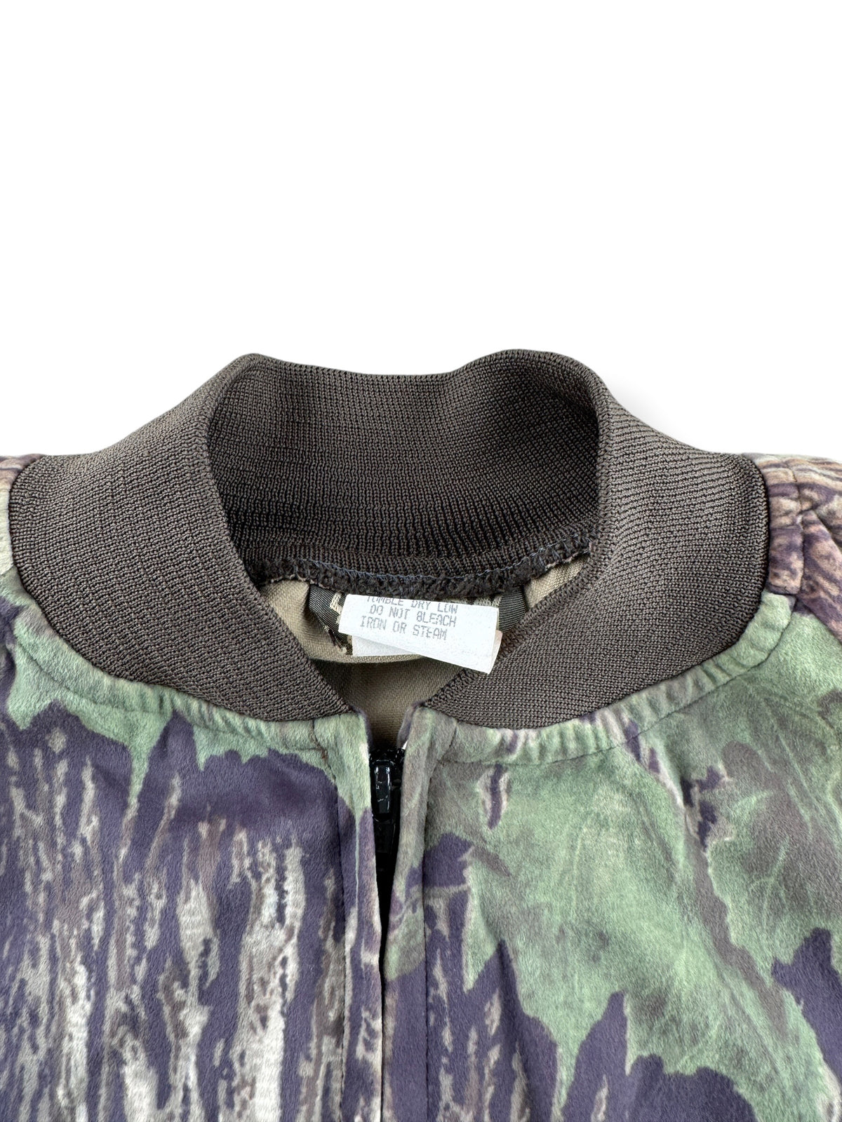 Collar on Vintage Realtree Camo Bomber Jacket SZ XL