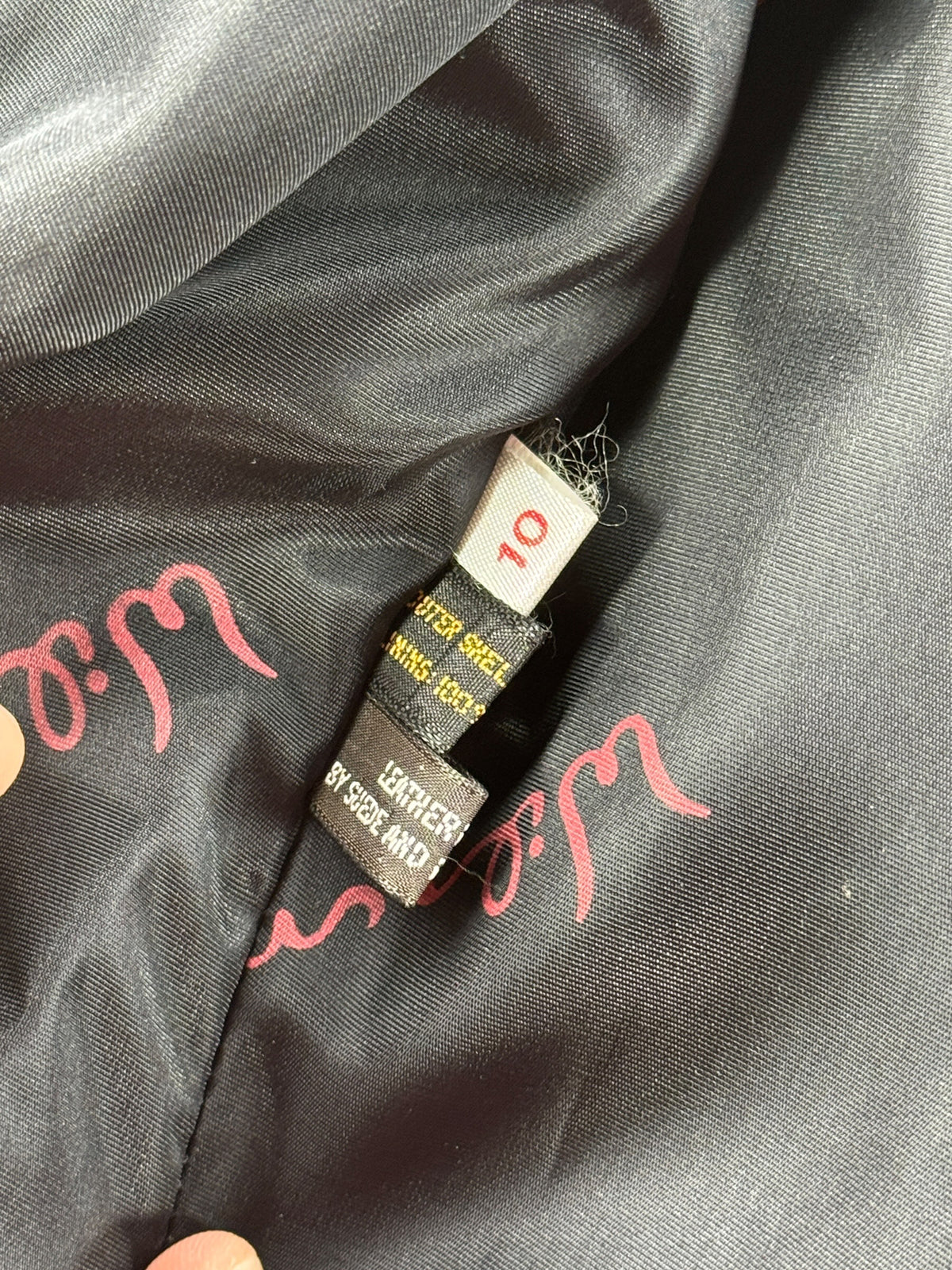 Inner tags on Vintage Wilson's Leather Jacket SZ 10