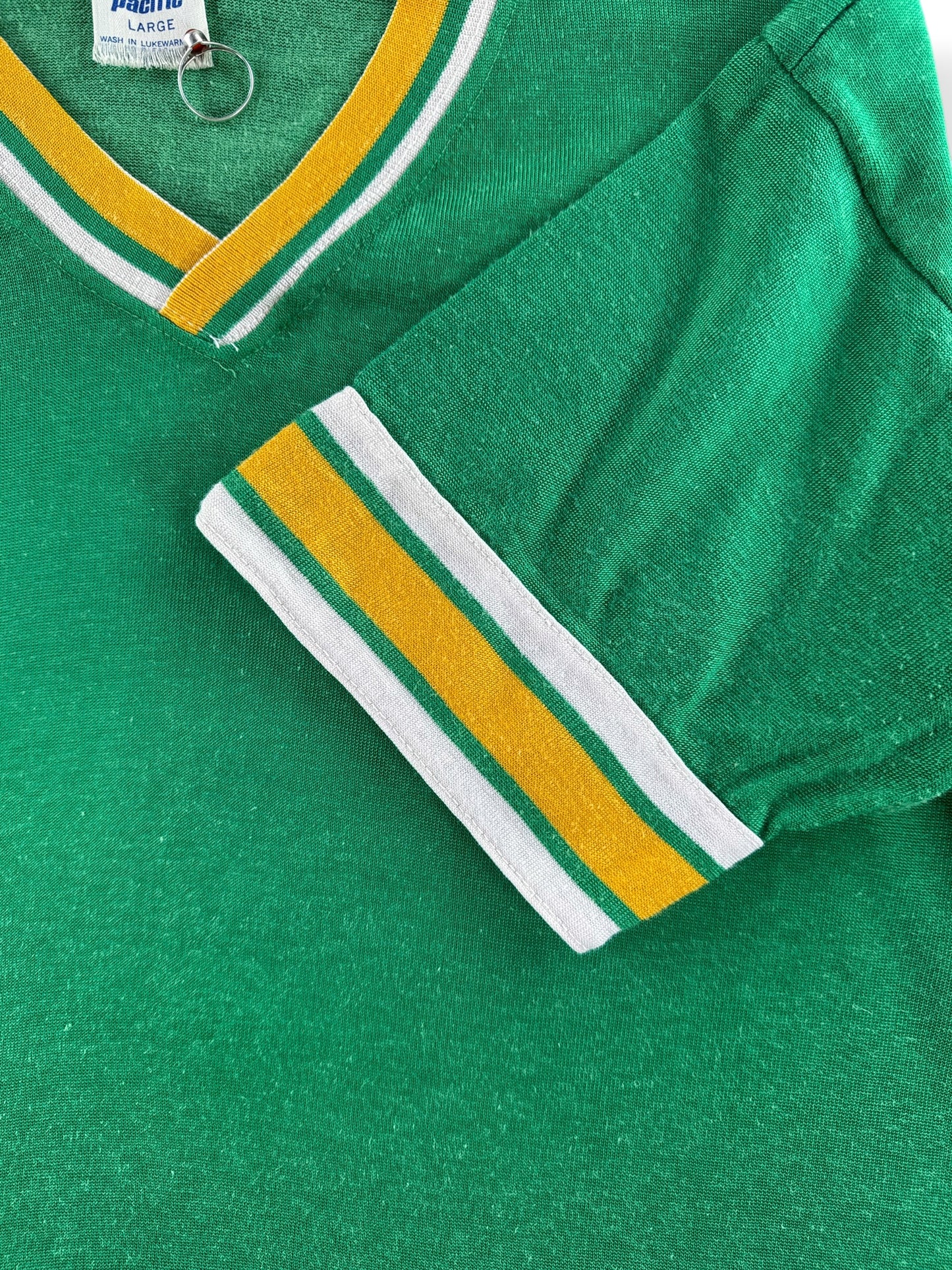 Sleeve on Vintage Kimberly Pacific Durene Jersey Shirt SZ L