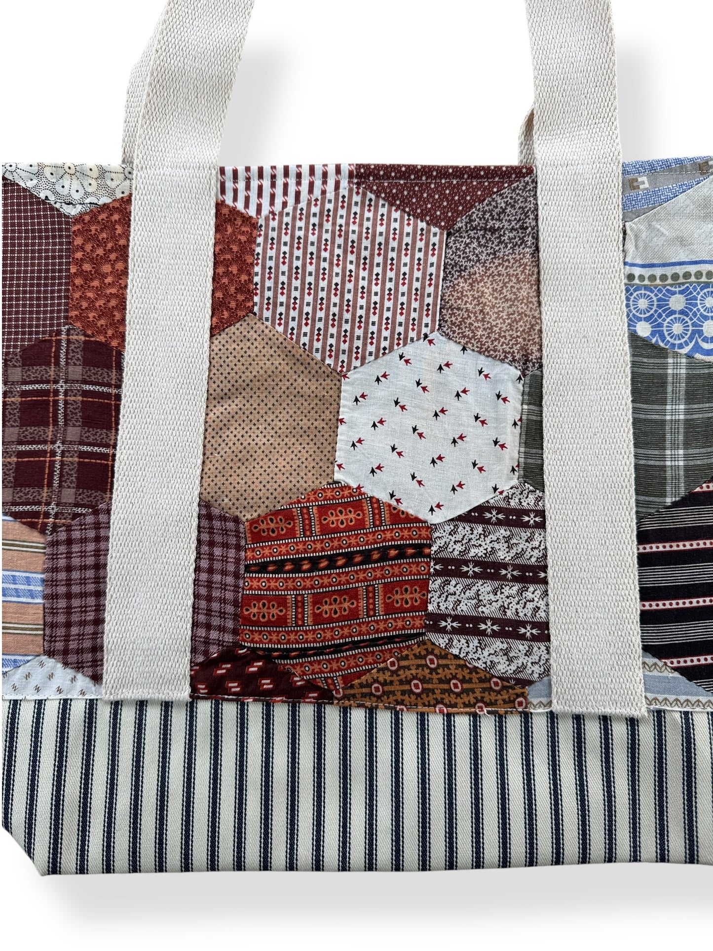 Side B Close Up of Archive Craft X Barn Owl Vintage Quilt Tote Bag