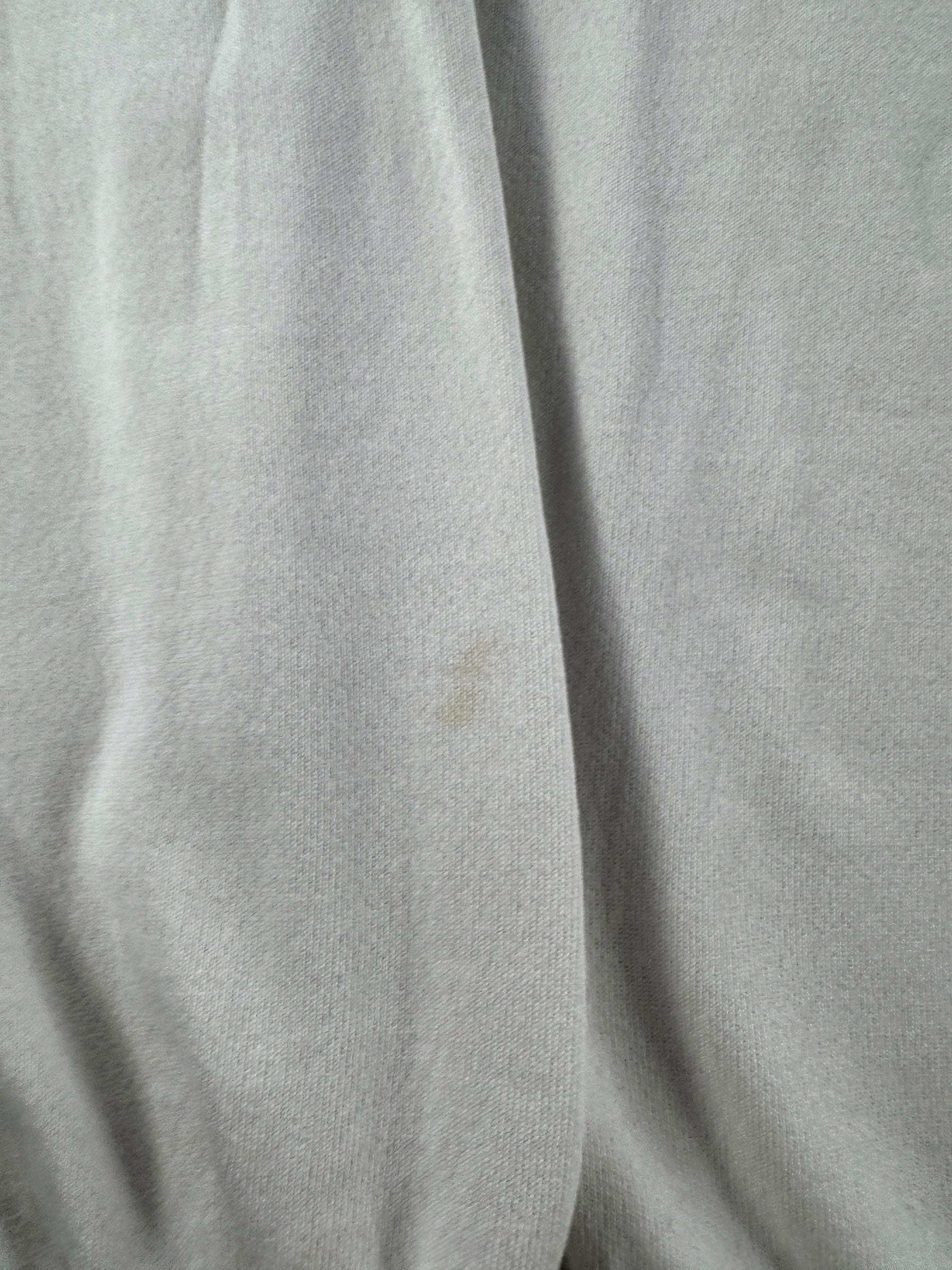 Staining on Vintage German Stone Age Crewneck SZ XL