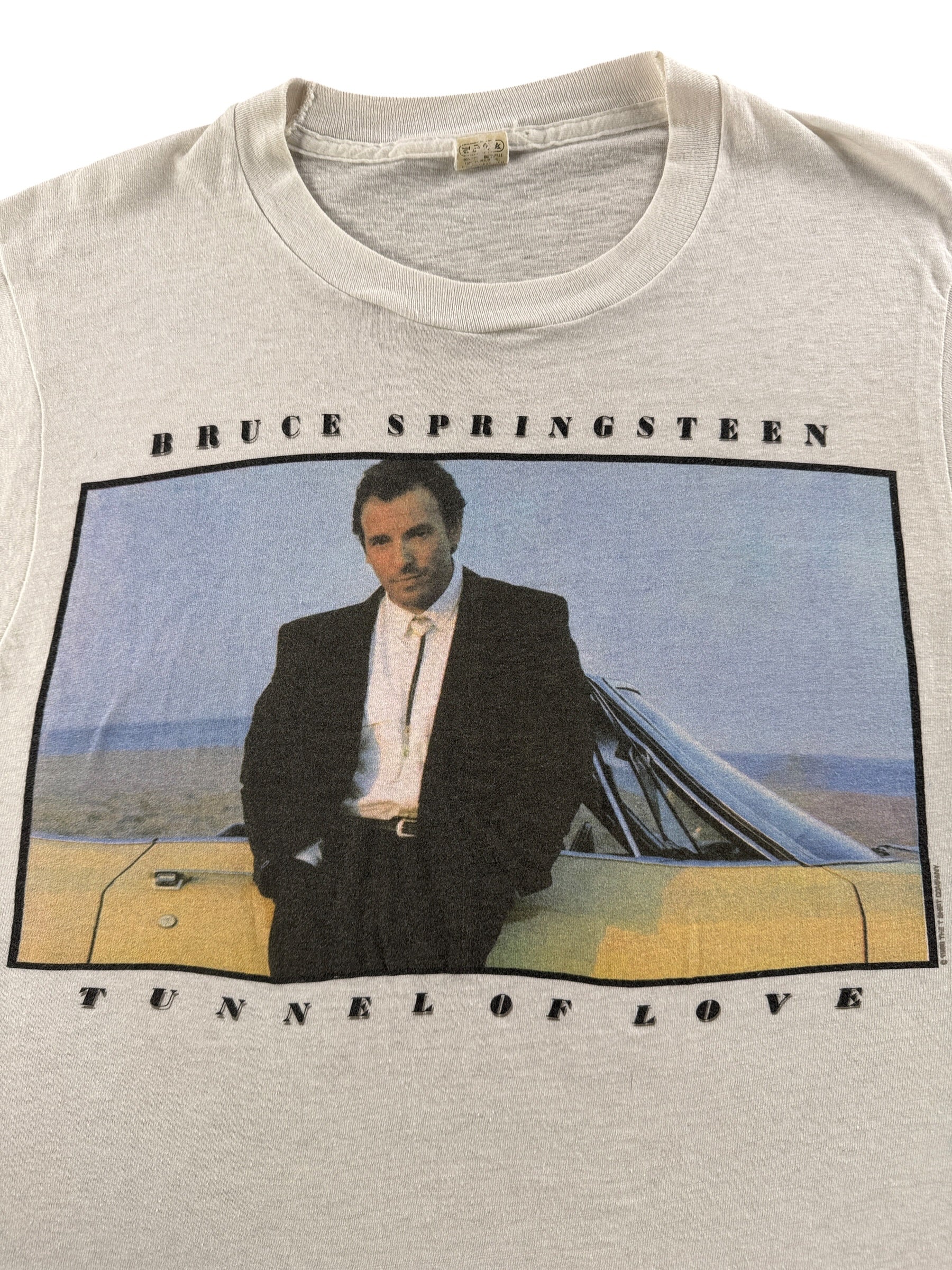 Graphic on Vintage Bruce Springsteen Tunnel of Love Tee SZ M