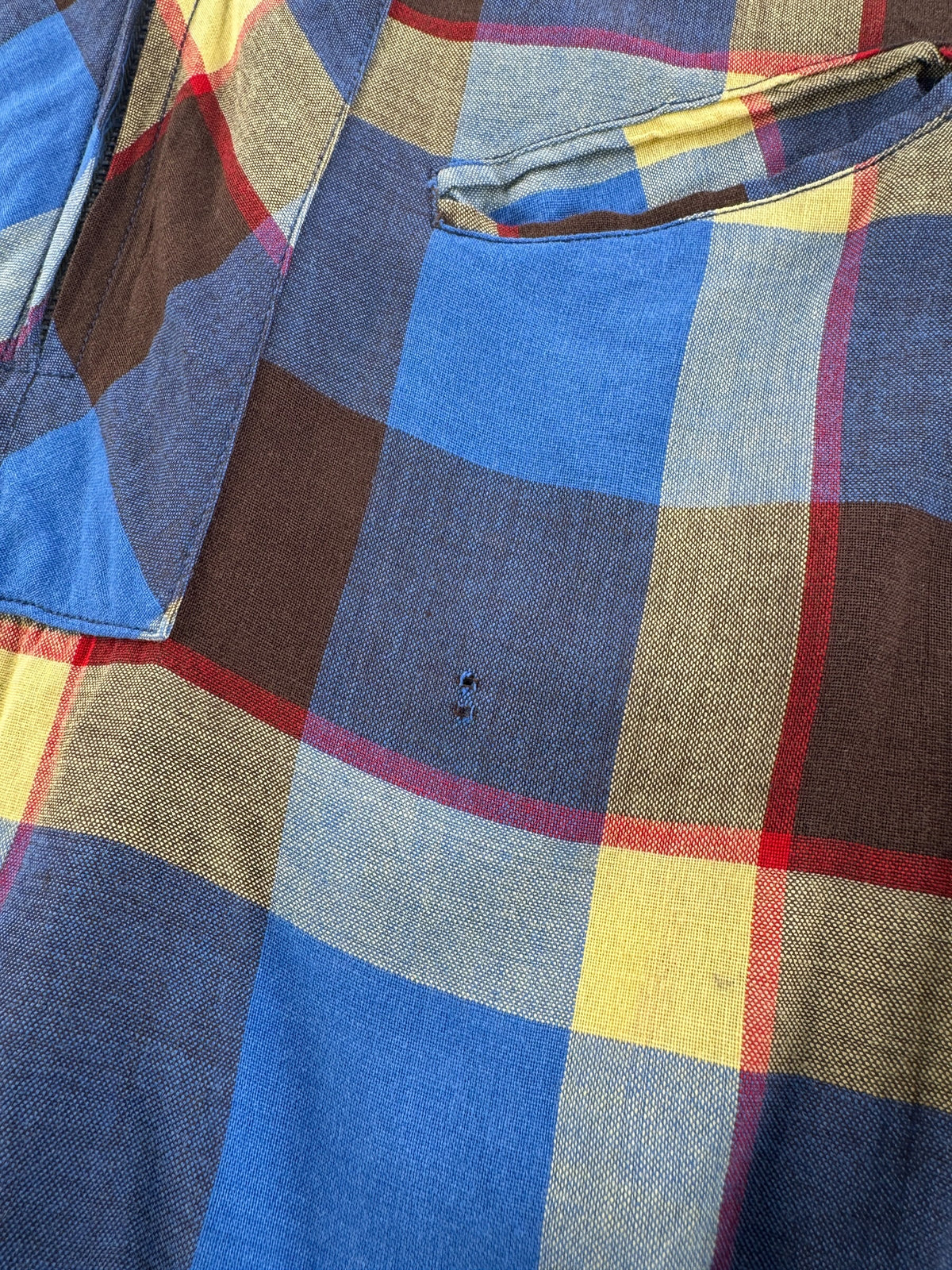 Small hole on Vintage 50s Pilgrim Plaid Rayon Gaucho Shirt SZ M