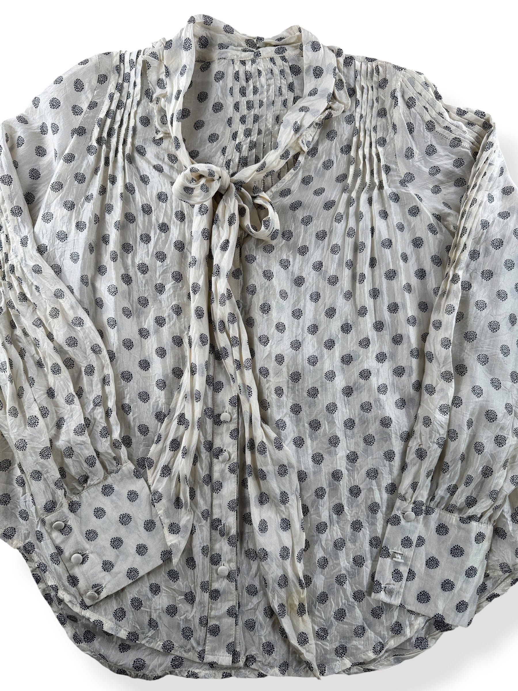 Close-up of Vintage 70s Silk Blouse SZ S