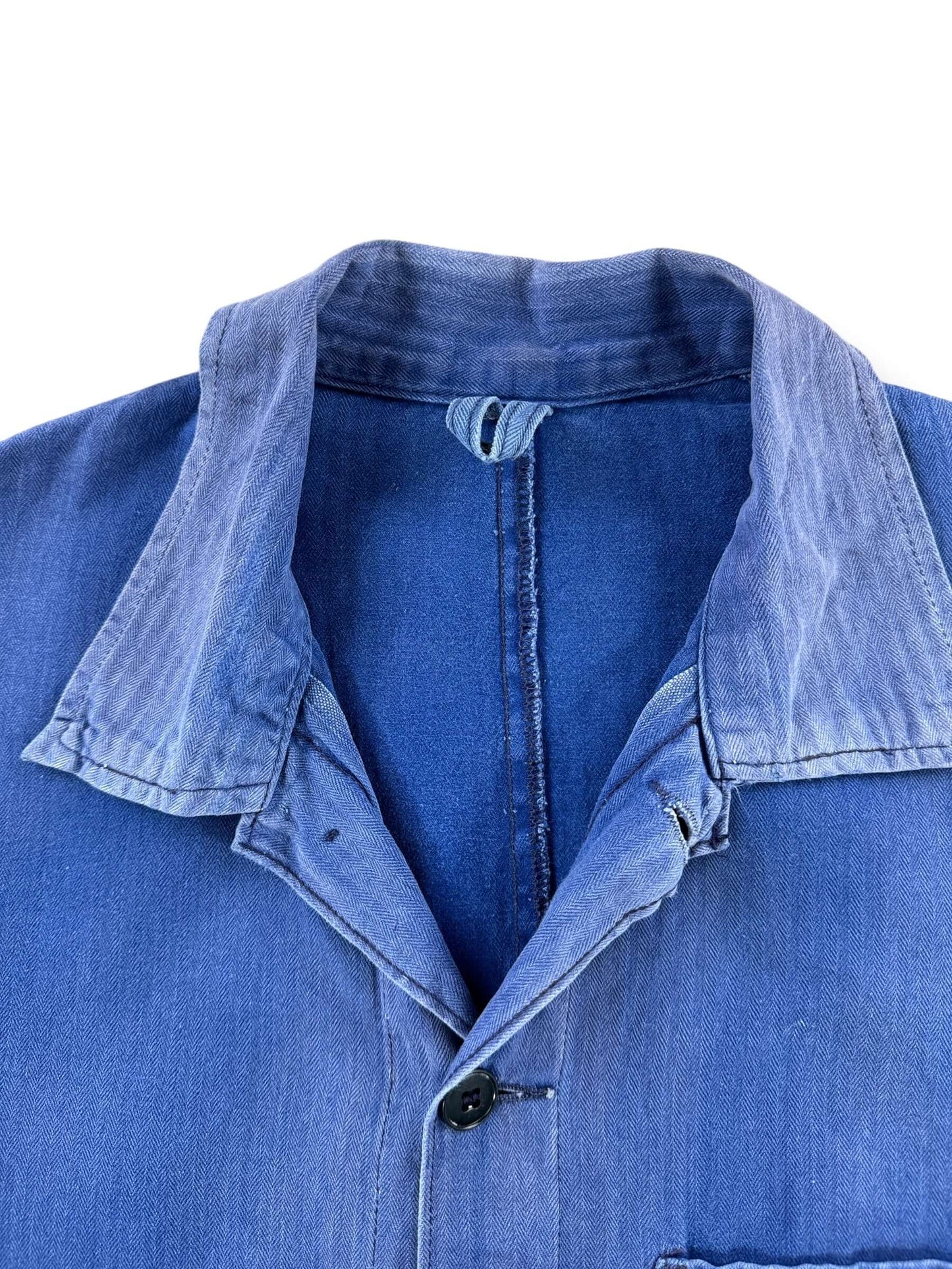 Collar on Vintage Sunfaded HBT French Chore Coat SZ L