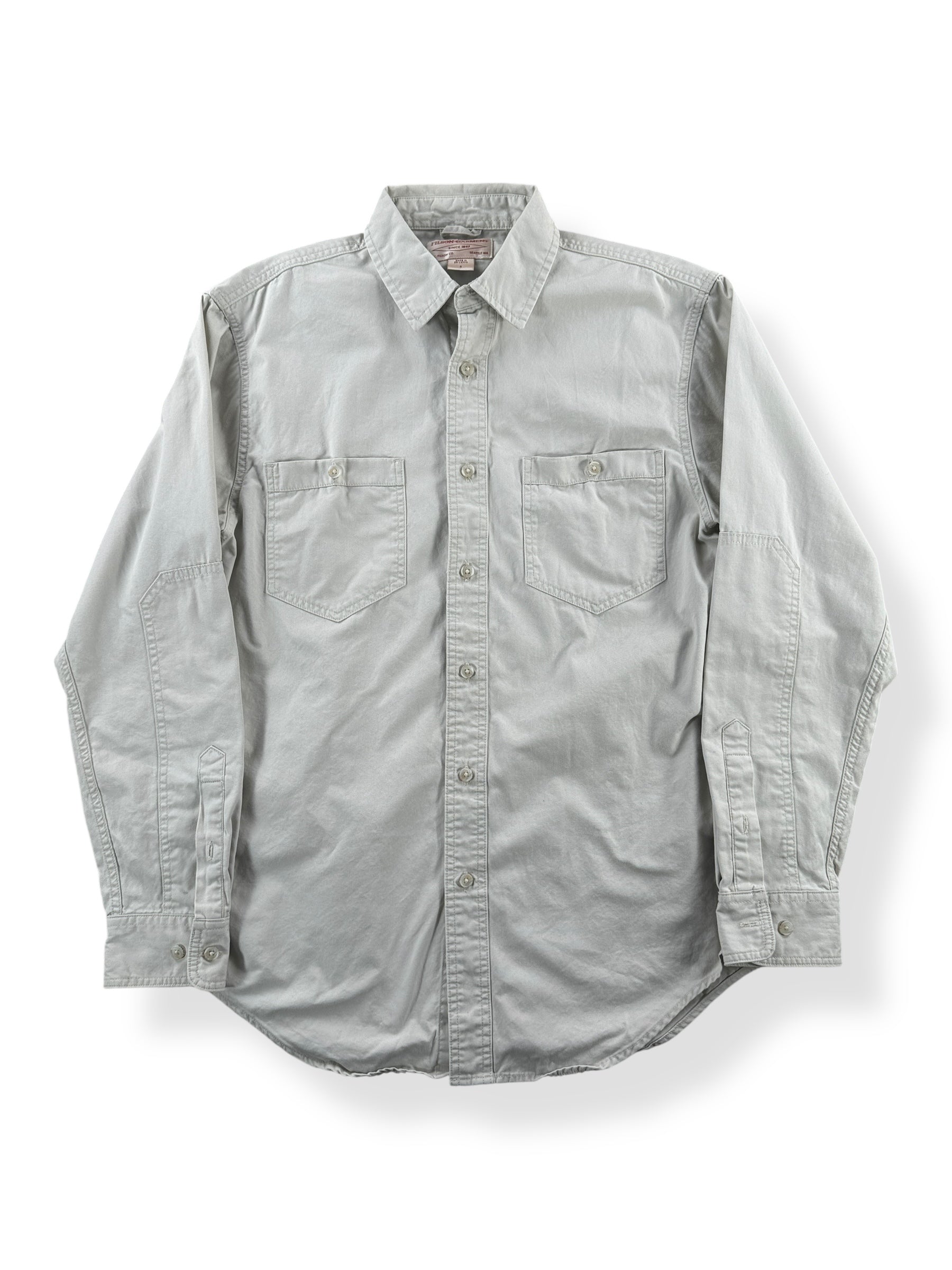 Front of Filson Buckhorn Field Shirt SZ S