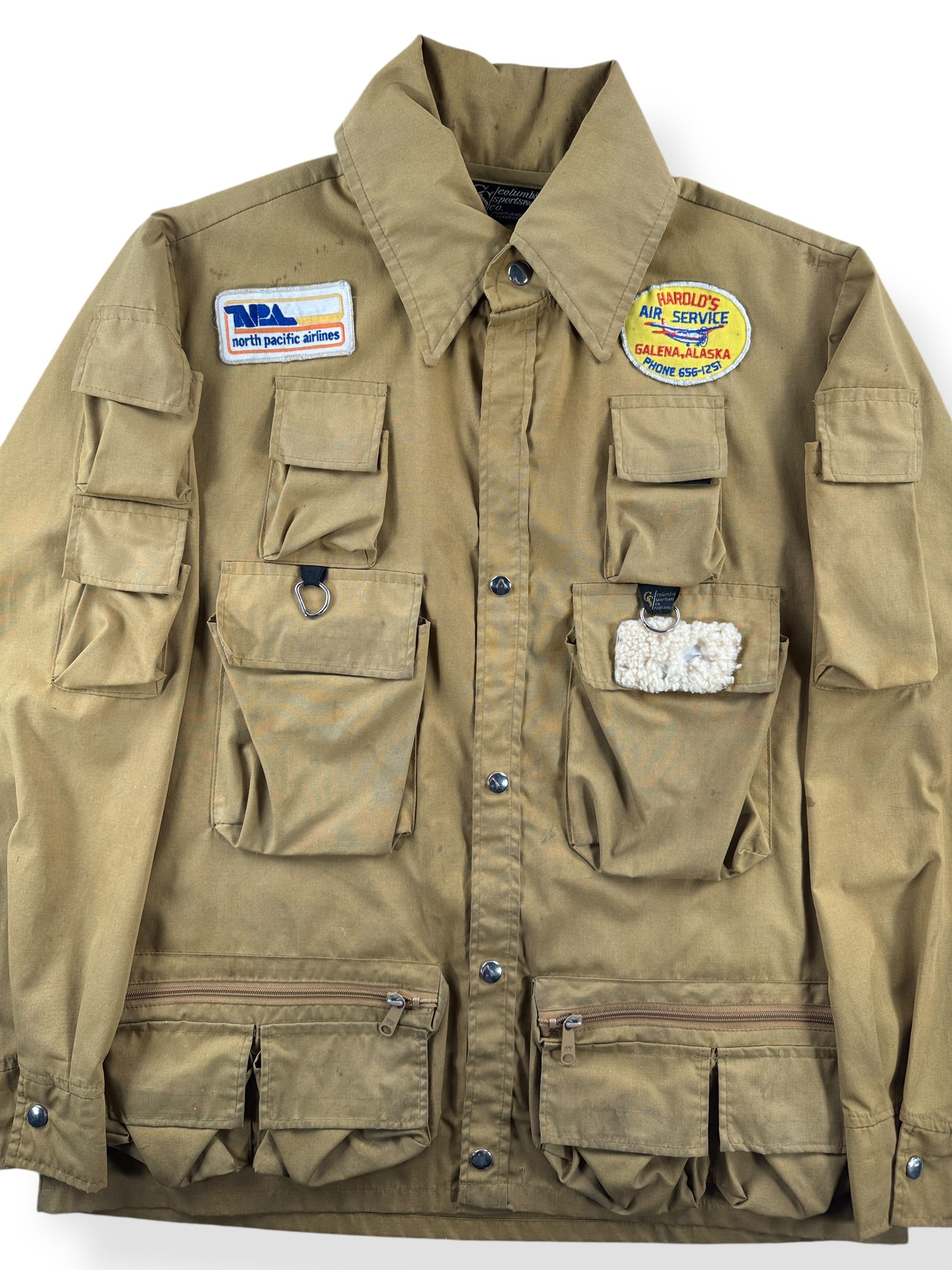 Front Close Up of Vintage Columbia Sportswear Fishing Jacket SZ XL