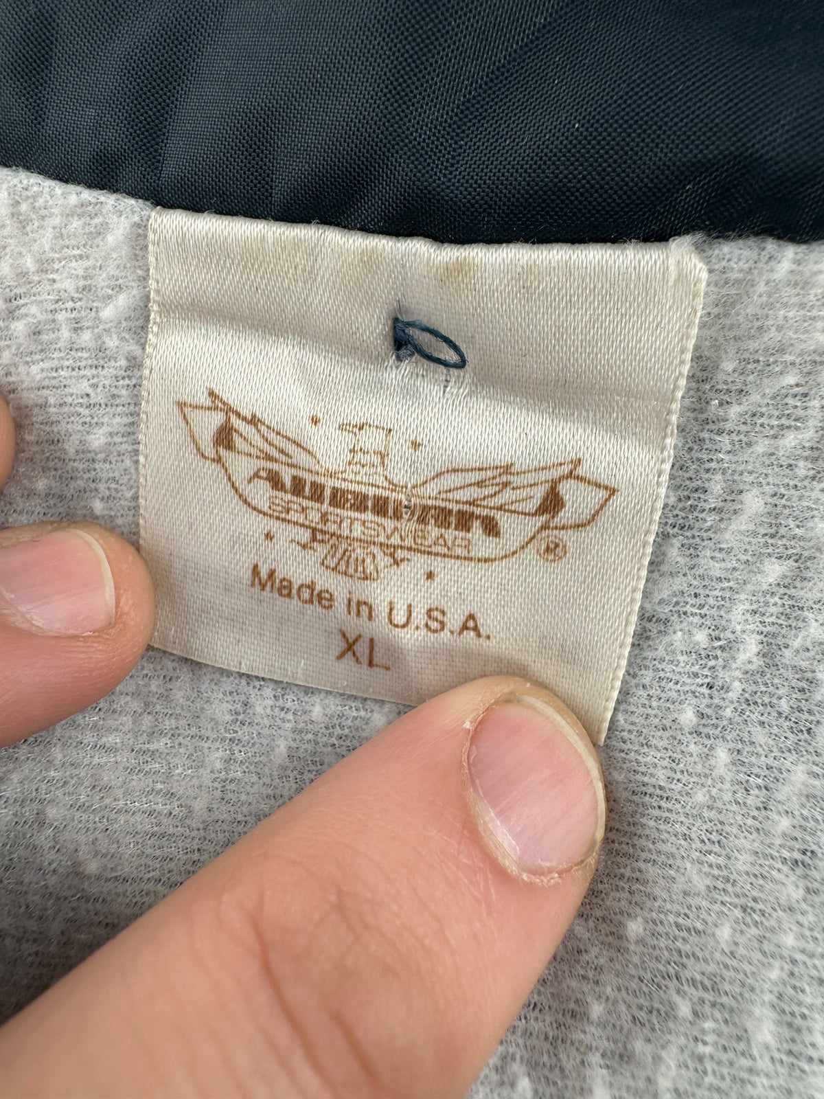 Tag on Vintage Champion Spark Plug Windbreaker SZ XL