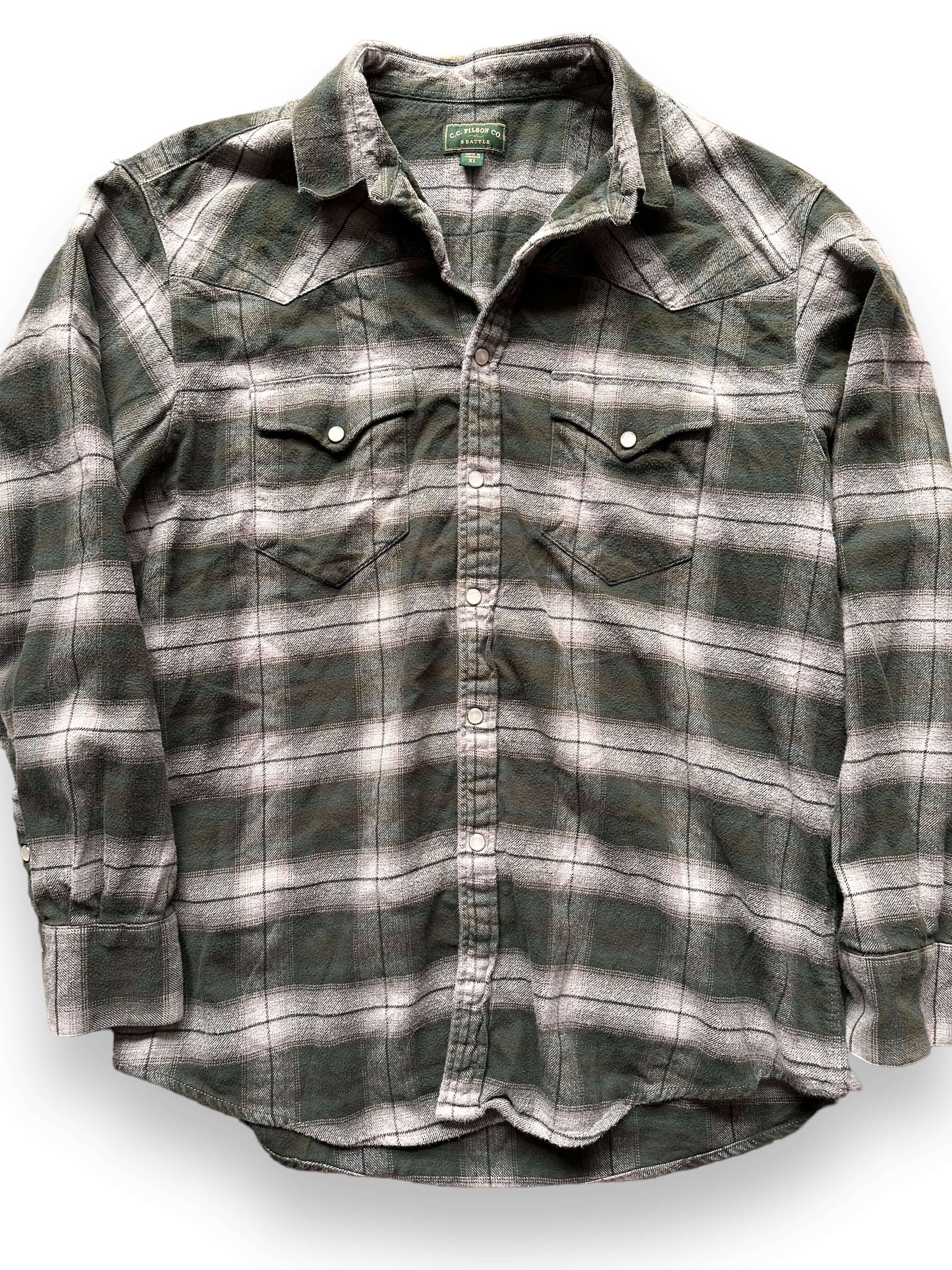 Front Detail of Filson Green Label Pearl Snap SZ XL |  Barn Owl Vintage Goods | Vintage Filson Workwear Seattle