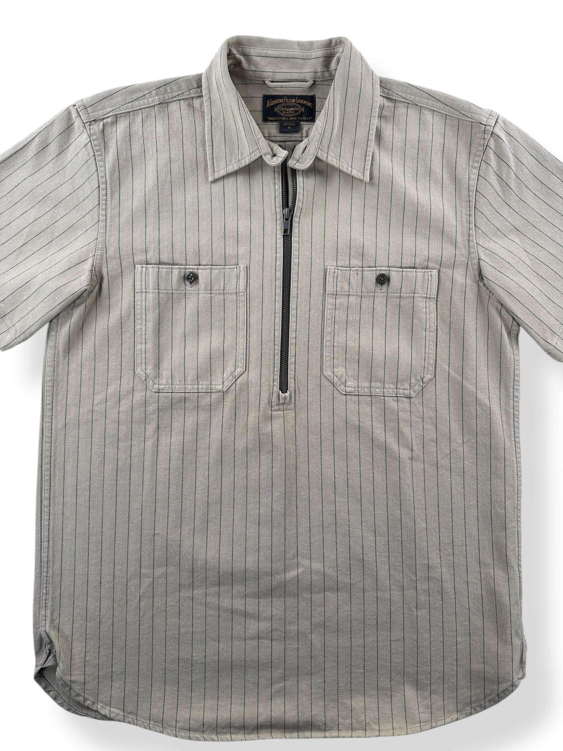 Front Close Up of Filson Quarter Zip Work Shirt SZ S