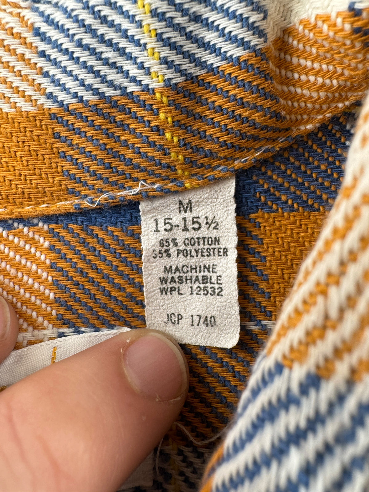 Size tag on Vintage Big Mac Cotton Flannel SZ M