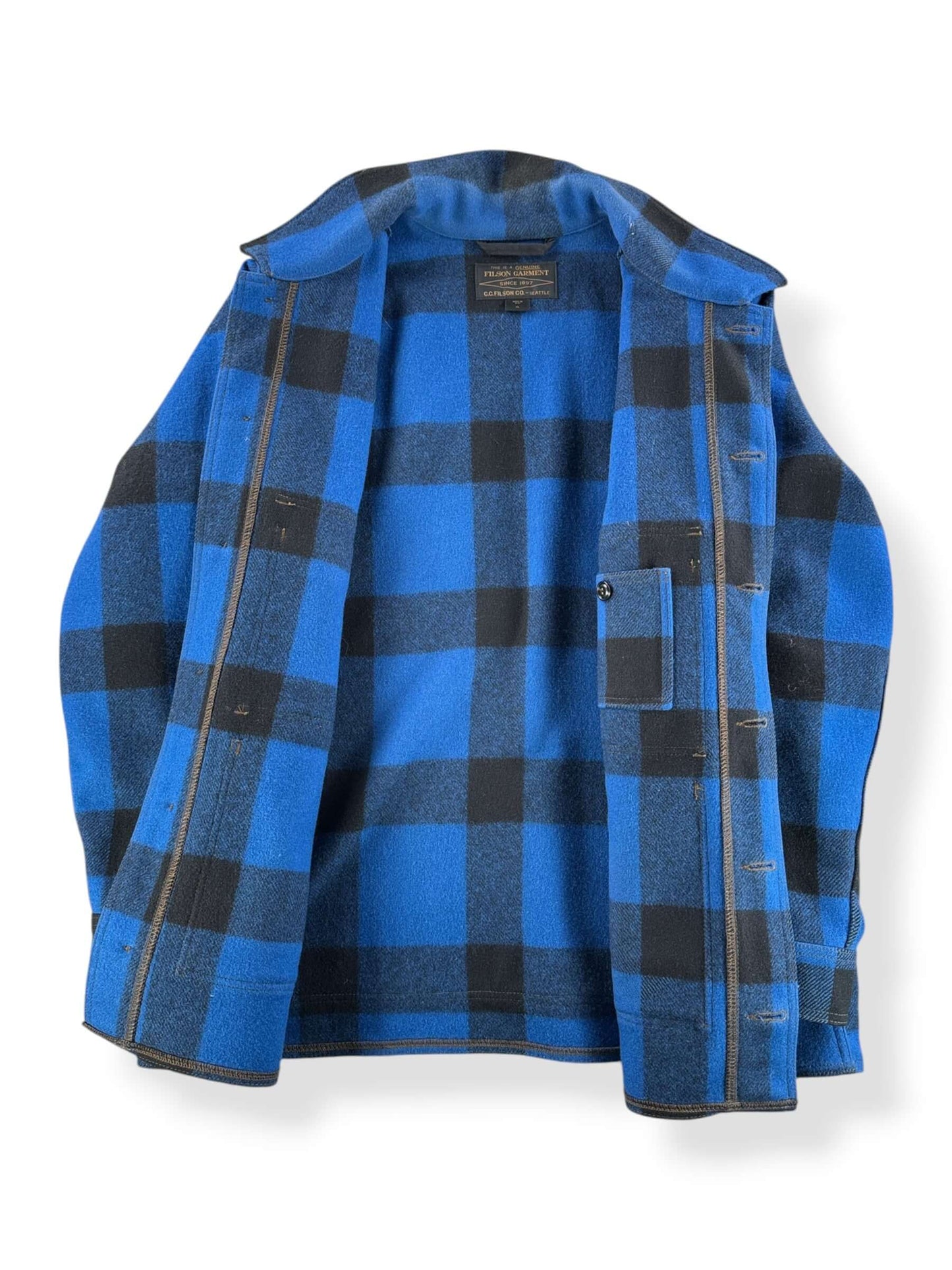 Inside of Filson Black Label Cobalt & Black Cruiser SZ XL