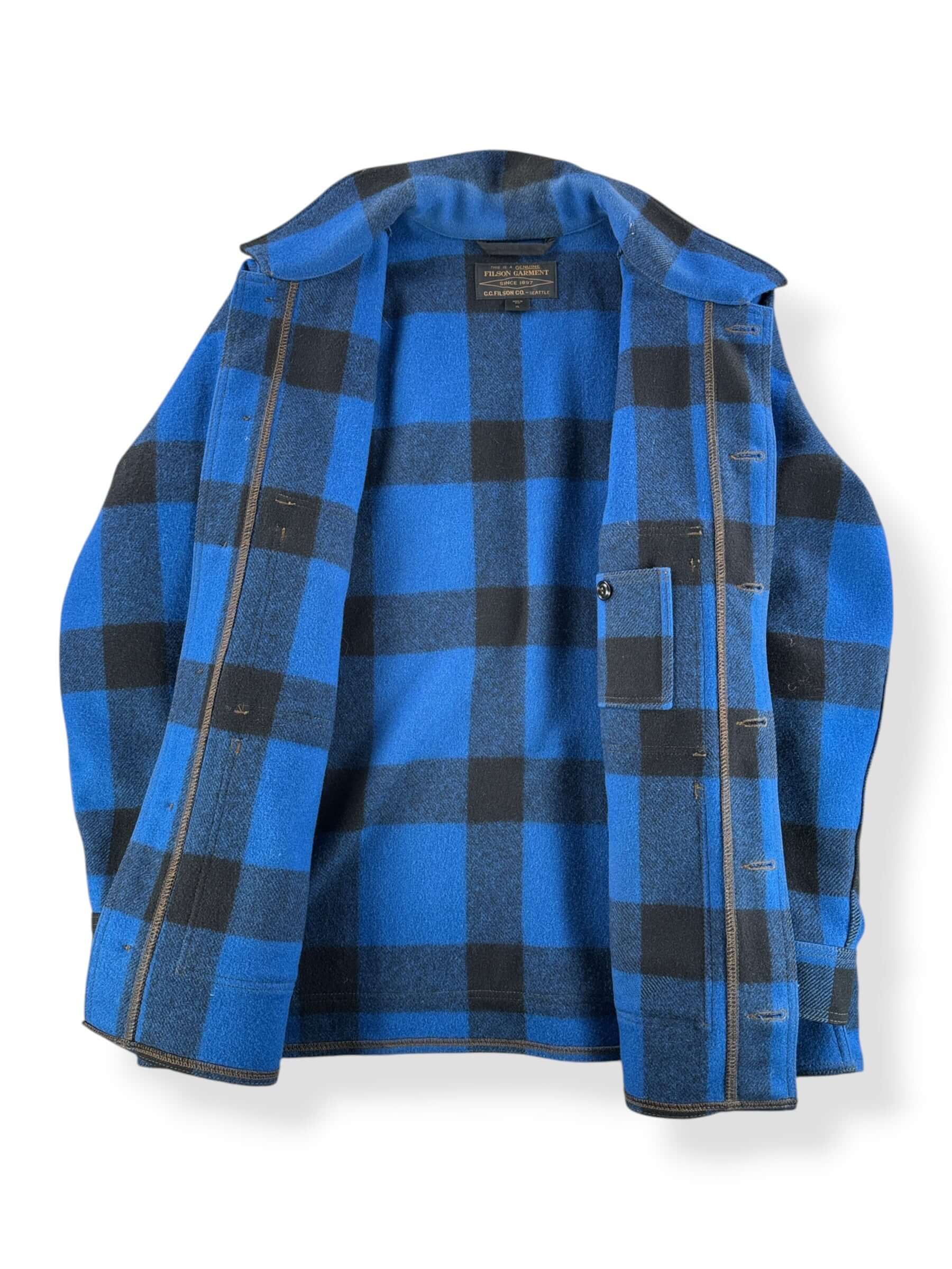 Inside of Filson Black Label Cobalt & Black Cruiser SZ XL