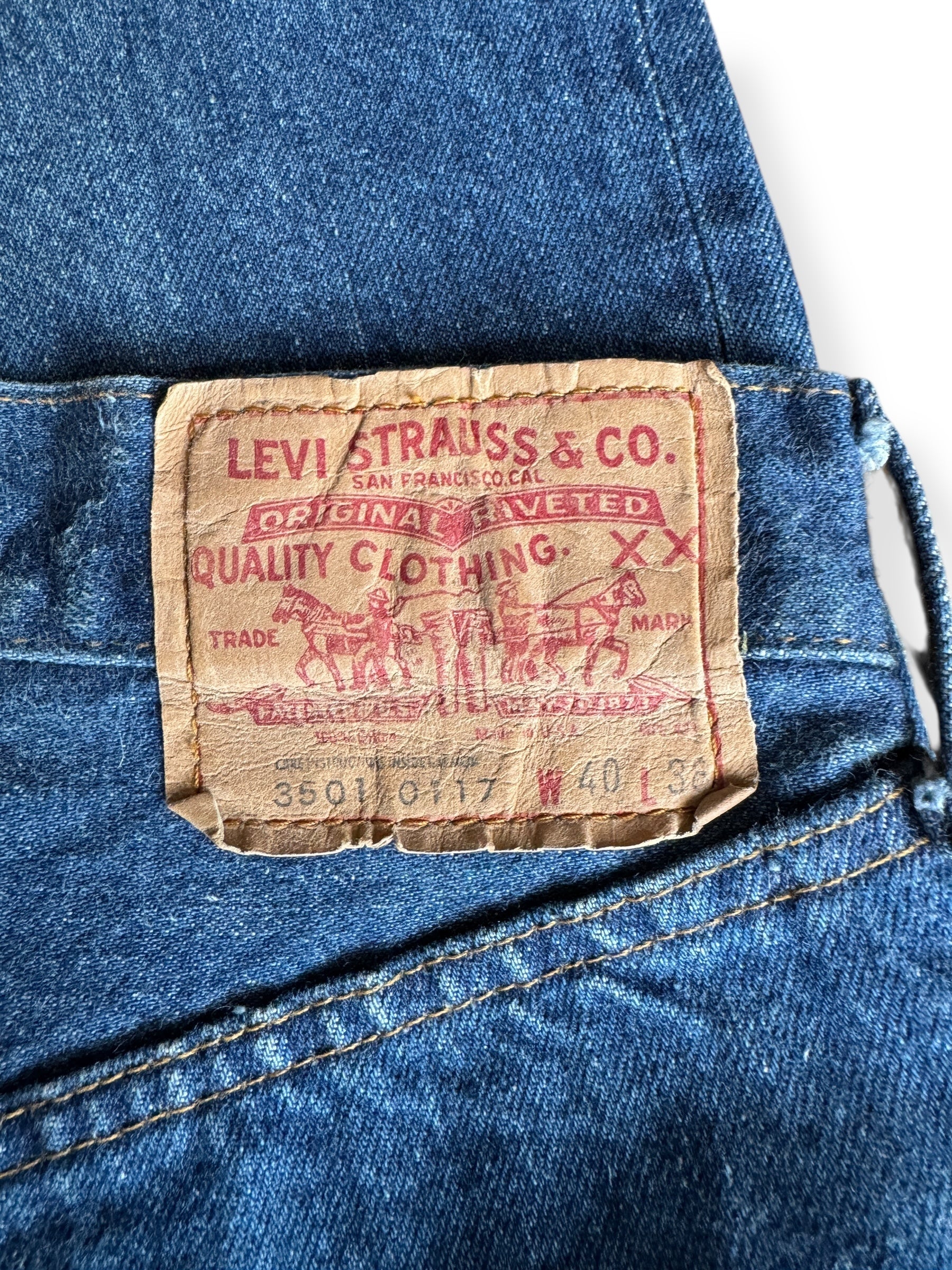 Paper Tab on Vintage Dark Levis 501 Redline Jeans W38