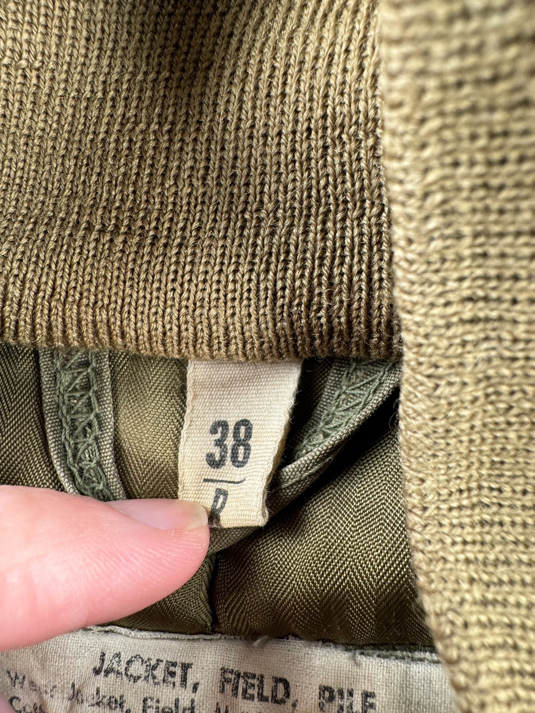 Tag on Vintage WWII Field Jacket Pile Liner SZ M