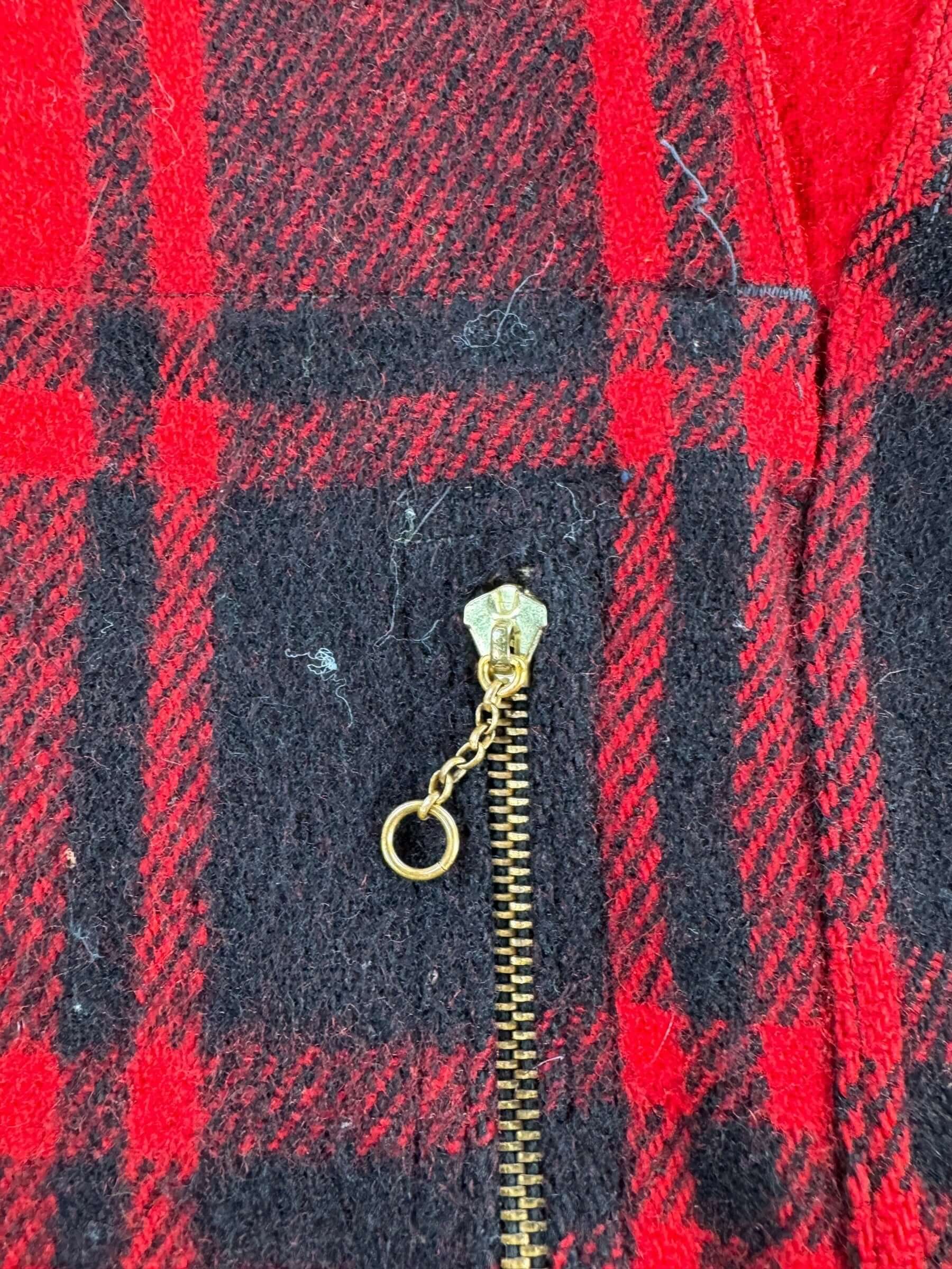 Zipper on Vintage Soo Woolen Mills Wool Cruiser Jacket SZ XL