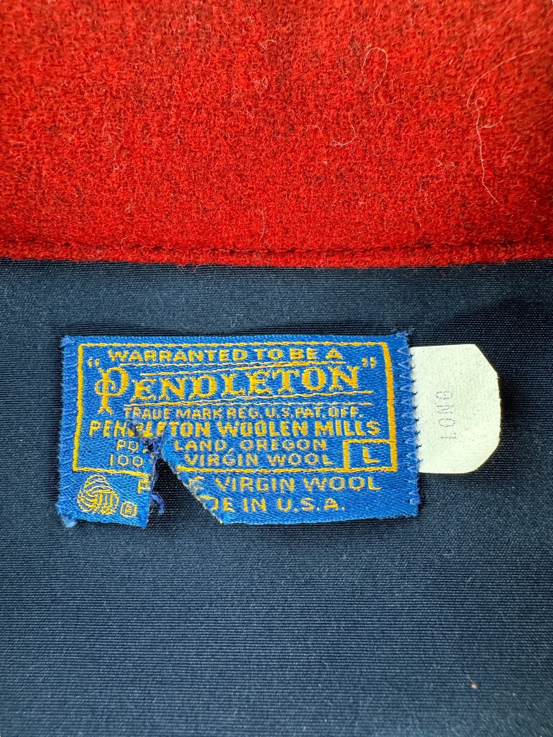 Label on Vintage Pendleton Burgundy Cruiser Jacket SZ L