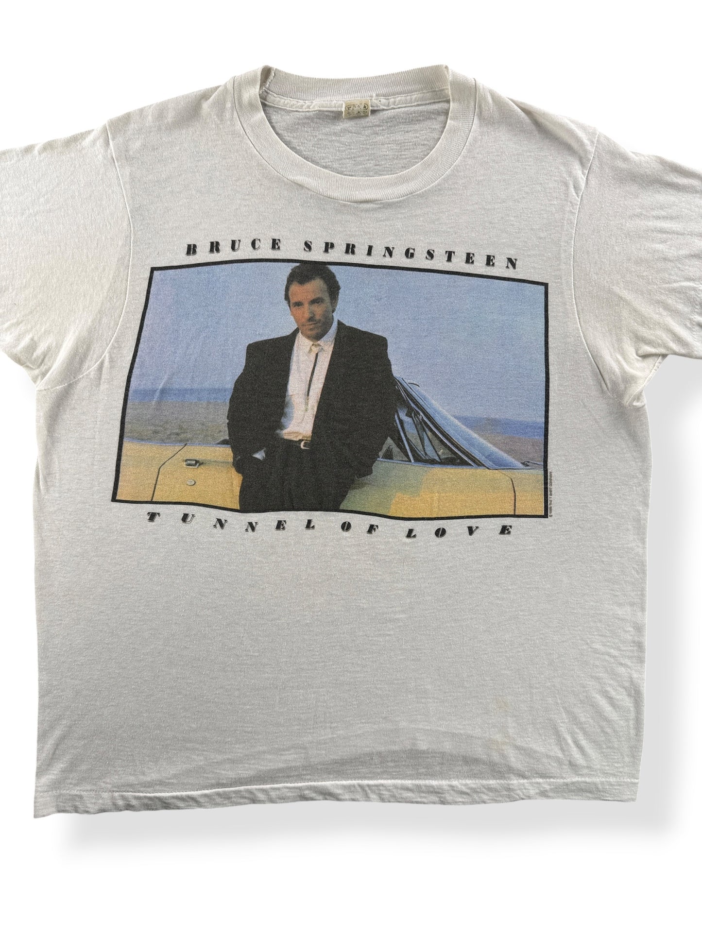 Front Close Up of Vintage Bruce Springsteen Tunnel of Love Tee SZ M