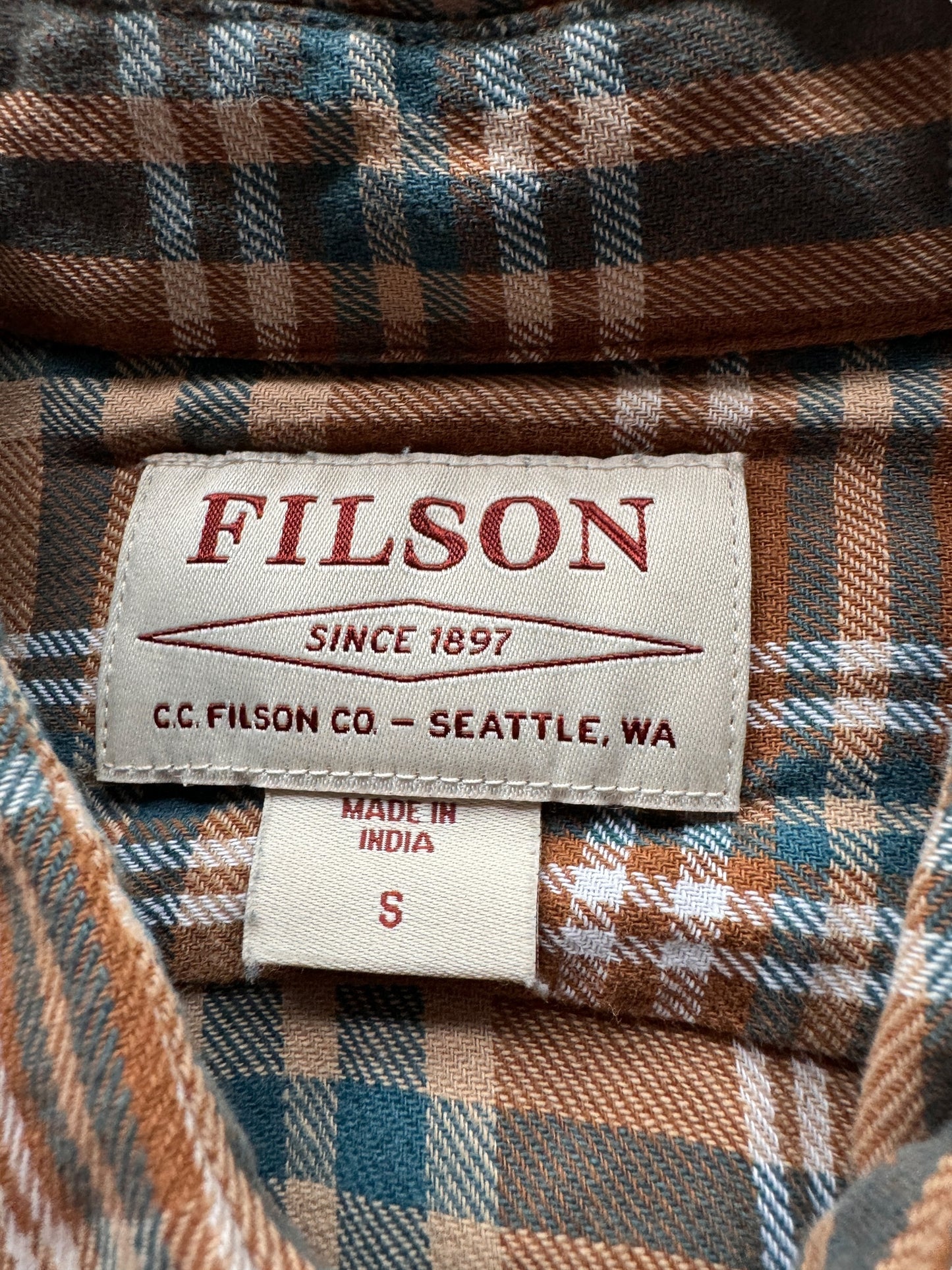 Tag on Filson Field Flannel Shirt SZ S