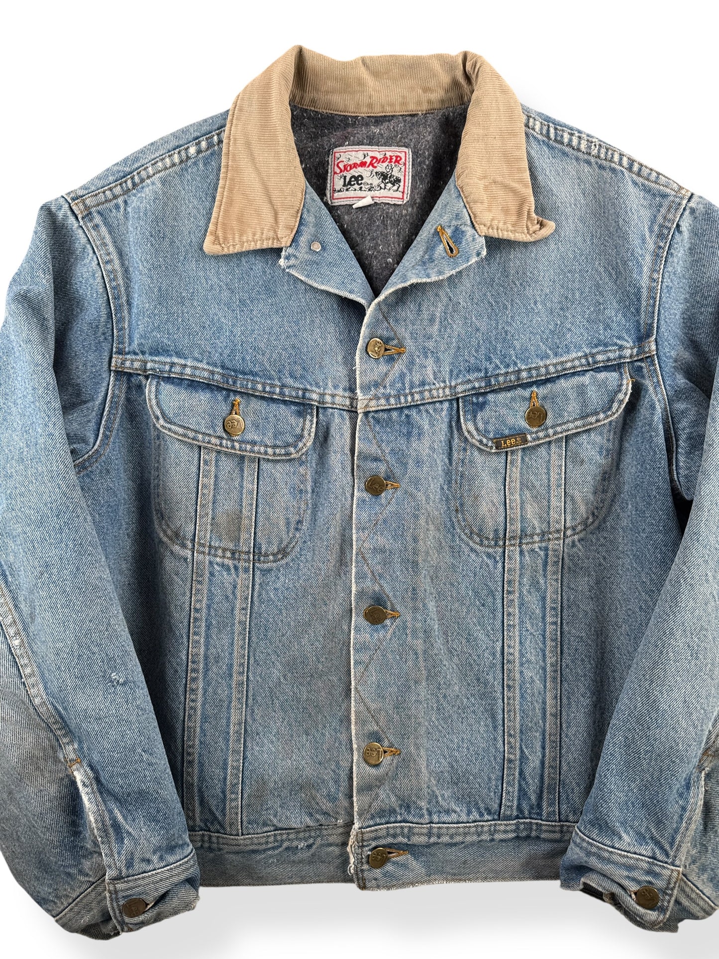 Front Close Up of Vintage Canadian Made Lee Storm Rider Denim Jacket SZ 44
