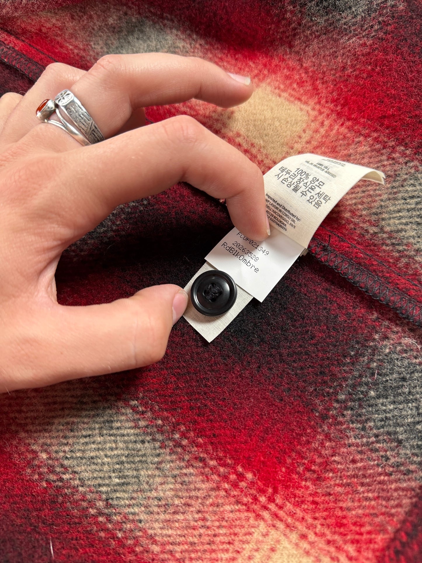 Extra button on Filson Plaid Jac Shirt SZ S