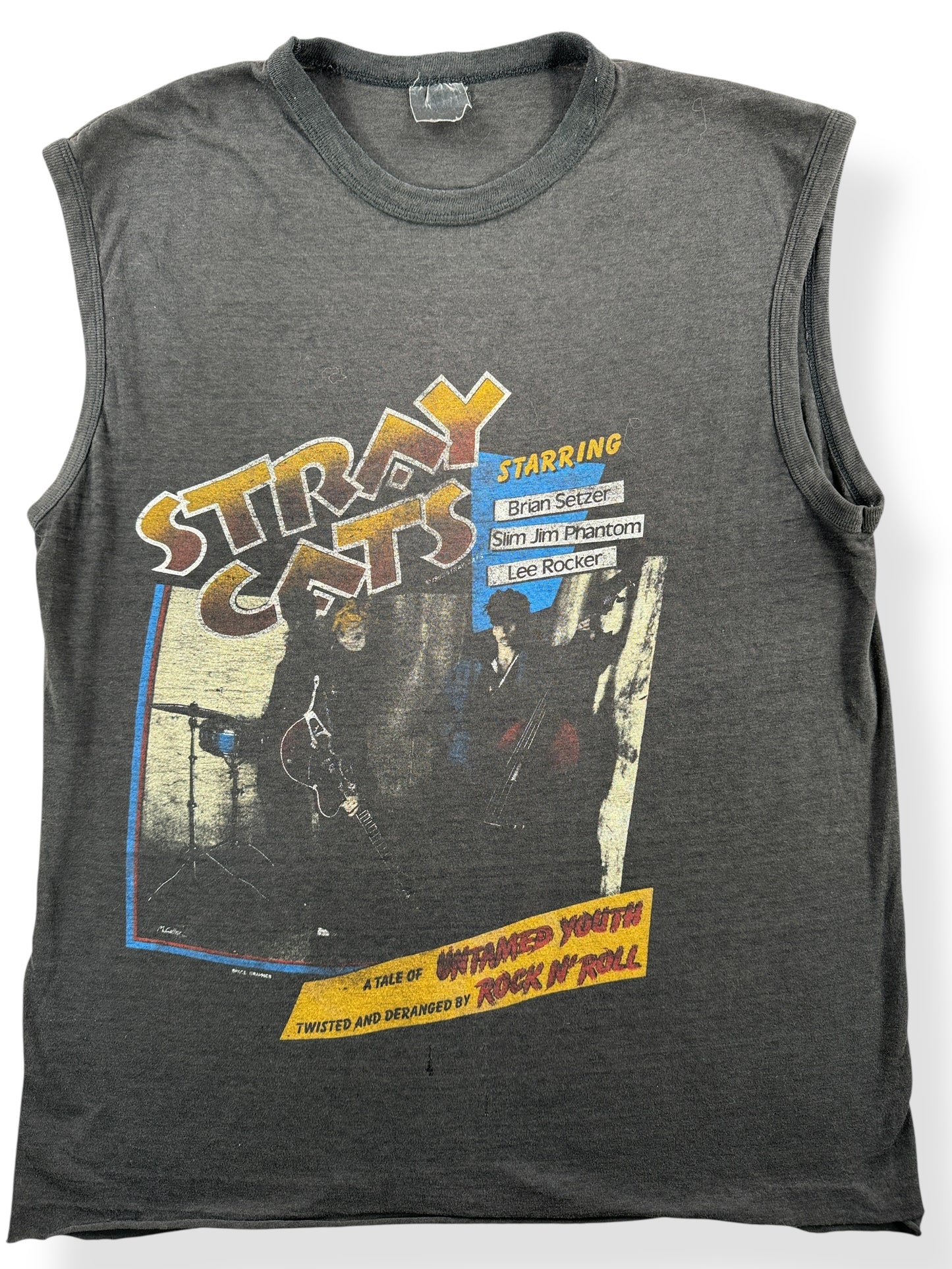 Front Close Up of Vintage 1983 Stray Cats Struttin Across America Tour Tee SZ M