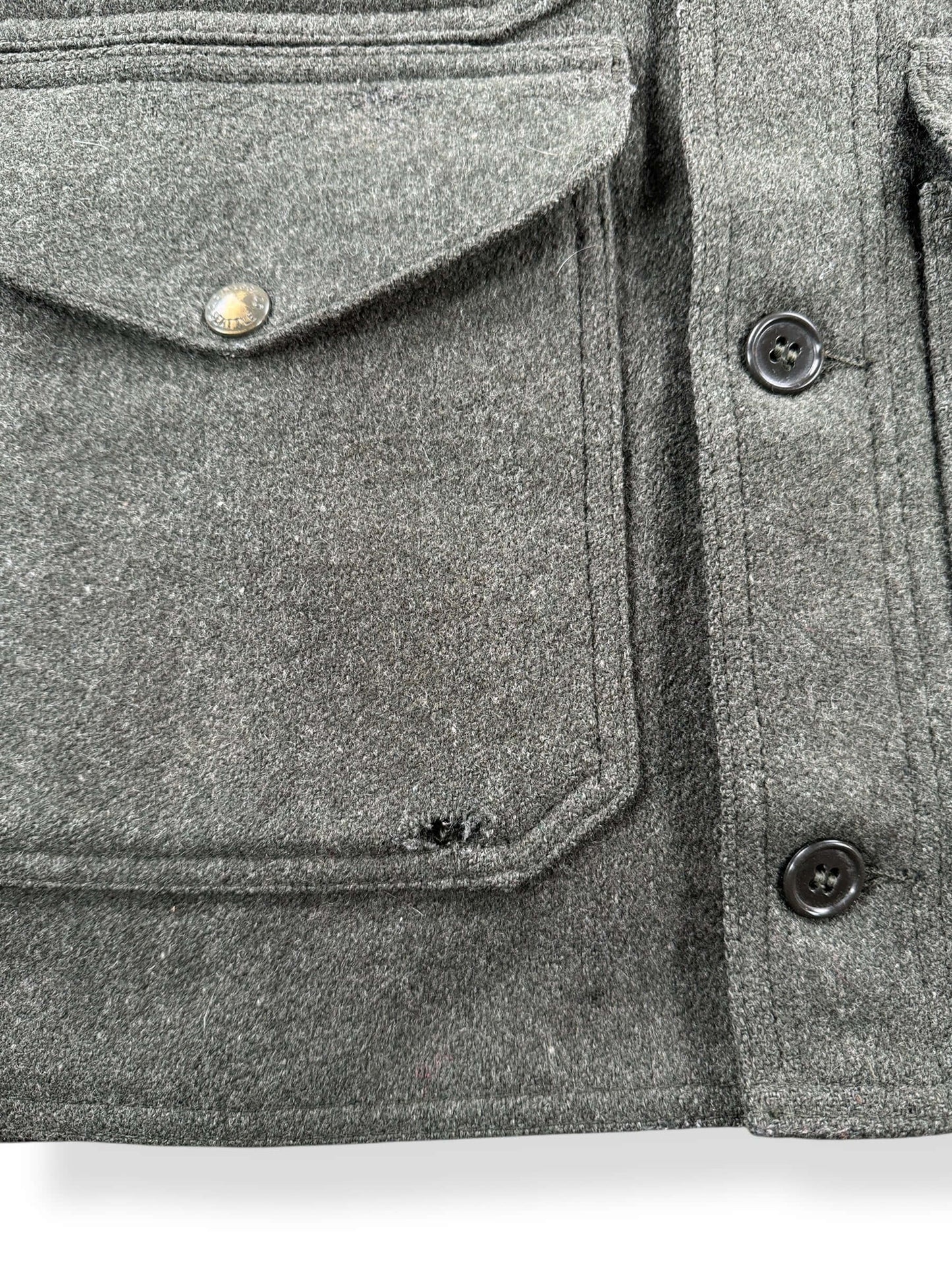 Hole on Pocket of Vintage Union Made Filson Mackinaw Green Cruiser SZ 48