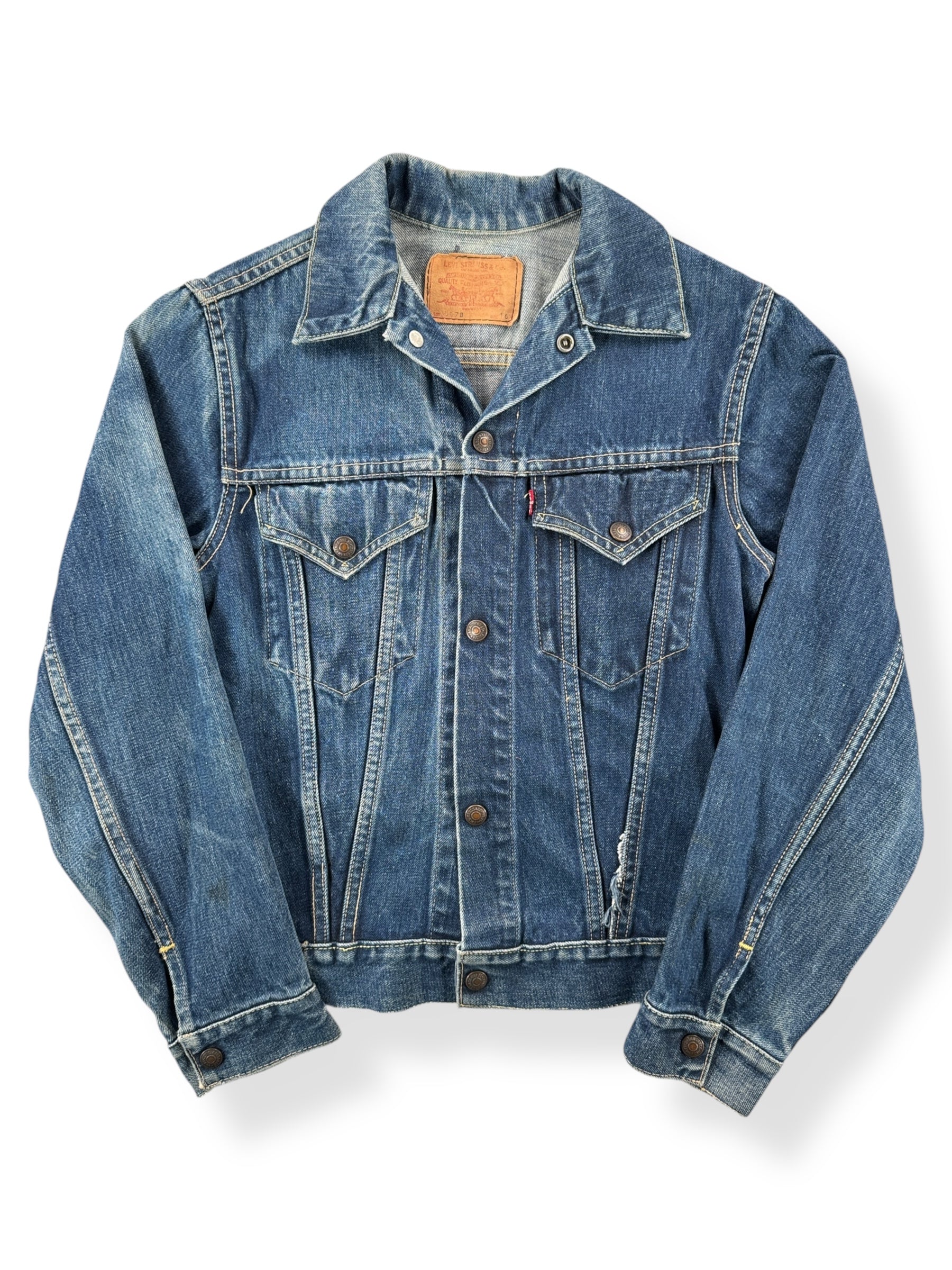 Front of Vintage Levis Big E 557B Jacket SZ 16
