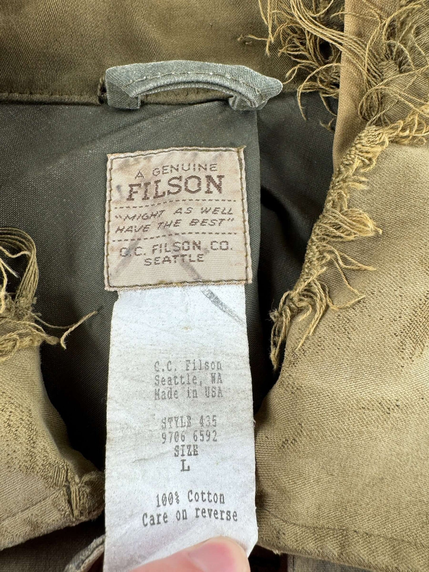 Label on Vintage Filson Upland Waterfowl Hunting Jacket SZ L AS IS