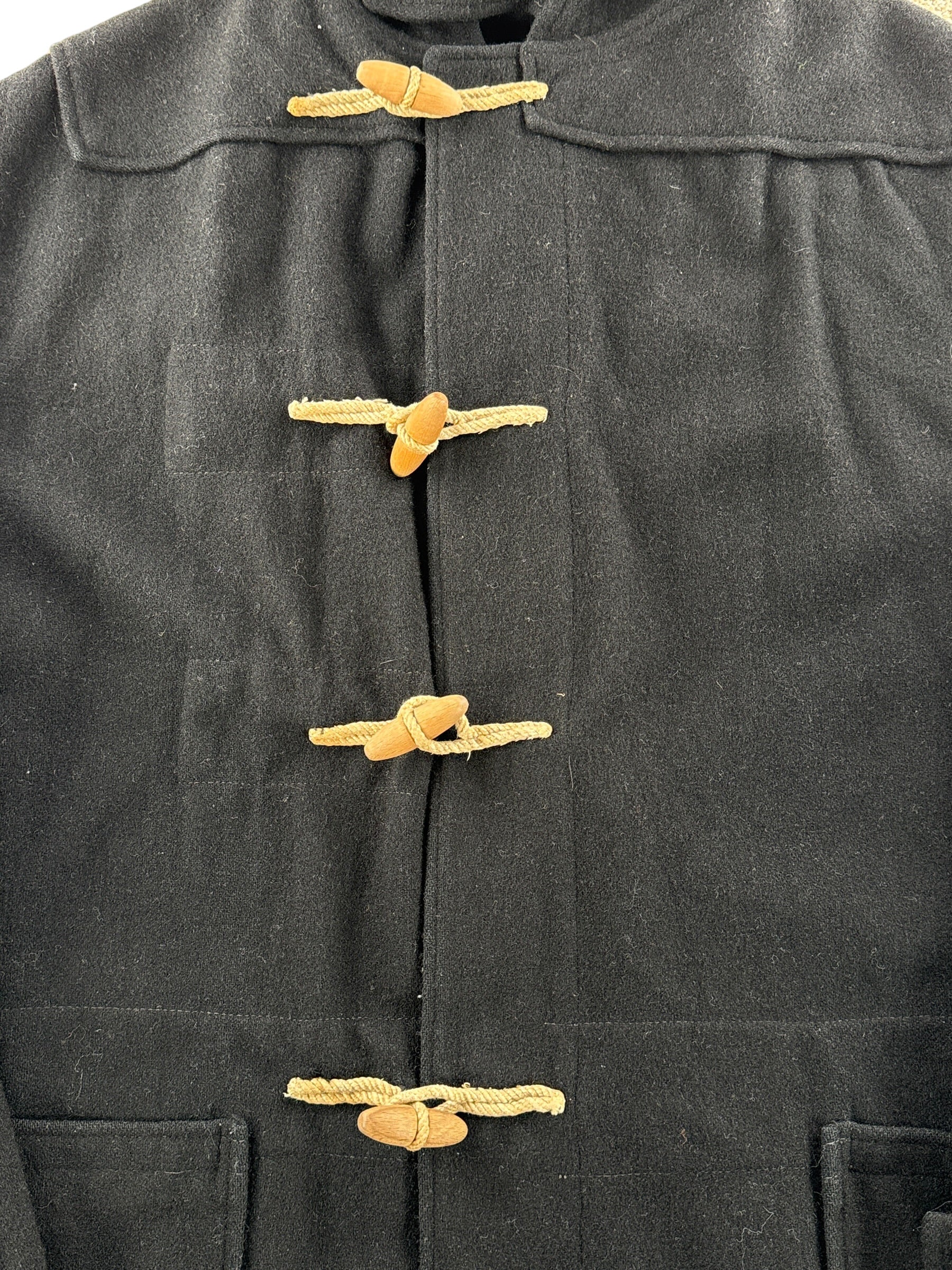 Clasps on Vintage Frederick And Nelson Black Wool Toggle Front Coat SZ XL